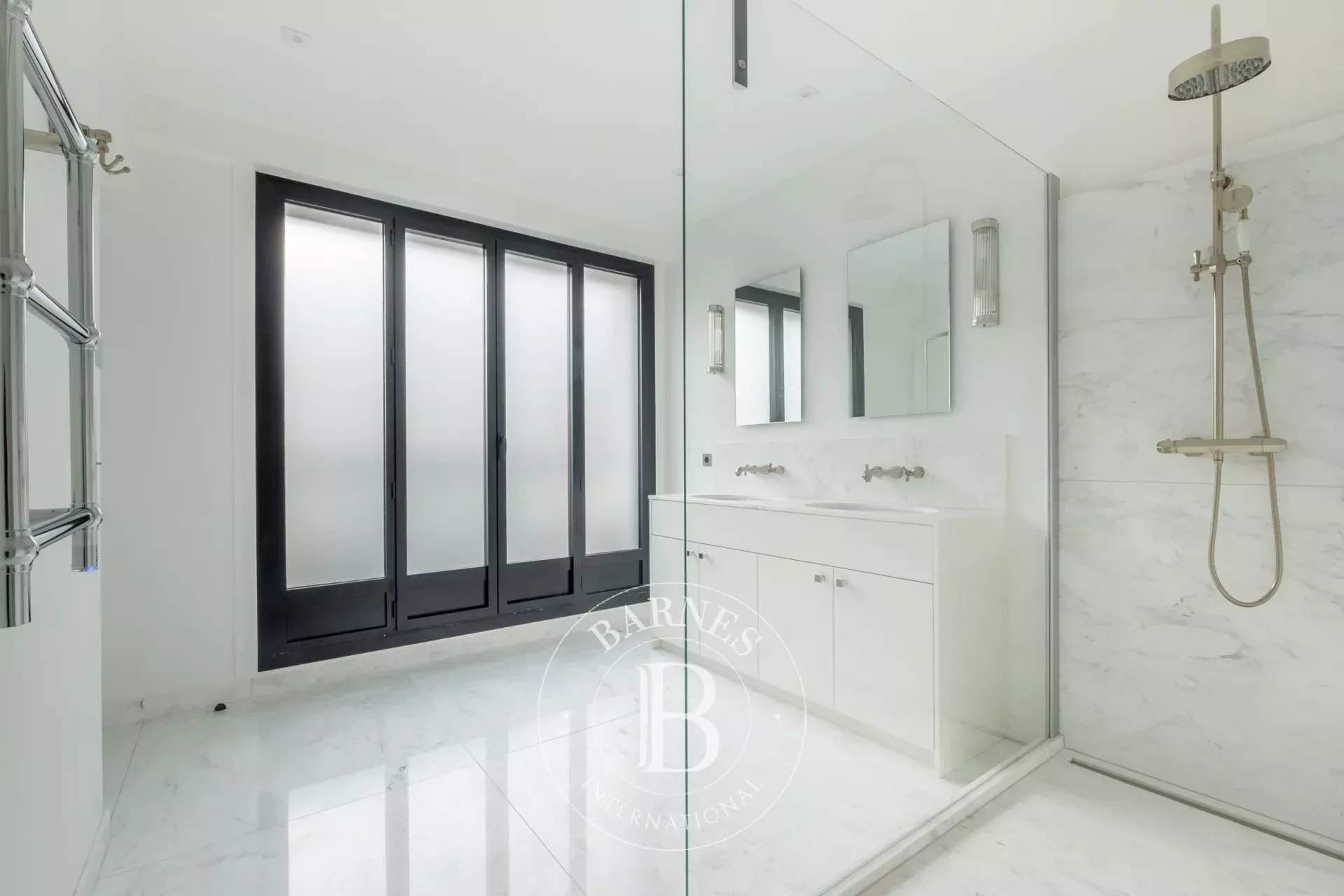 Paris  - Apartment 4 Bedrooms - picture 19