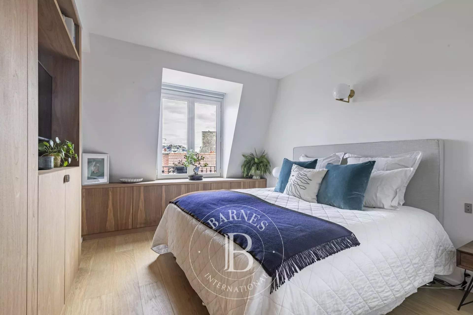 Paris  - Apartment 3 Bedrooms - picture 12