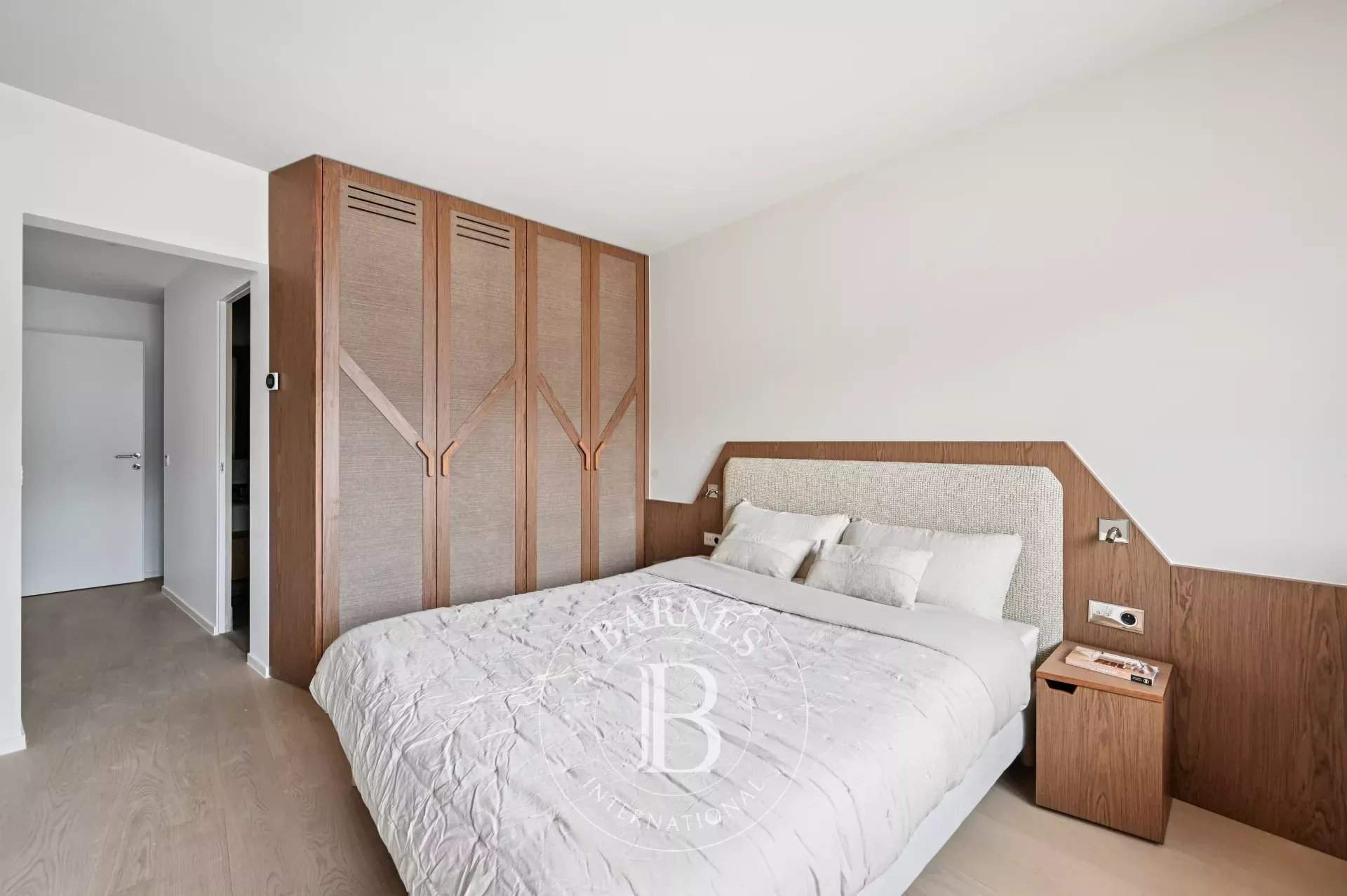 Paris  - Apartment 2 Bedrooms - picture 9