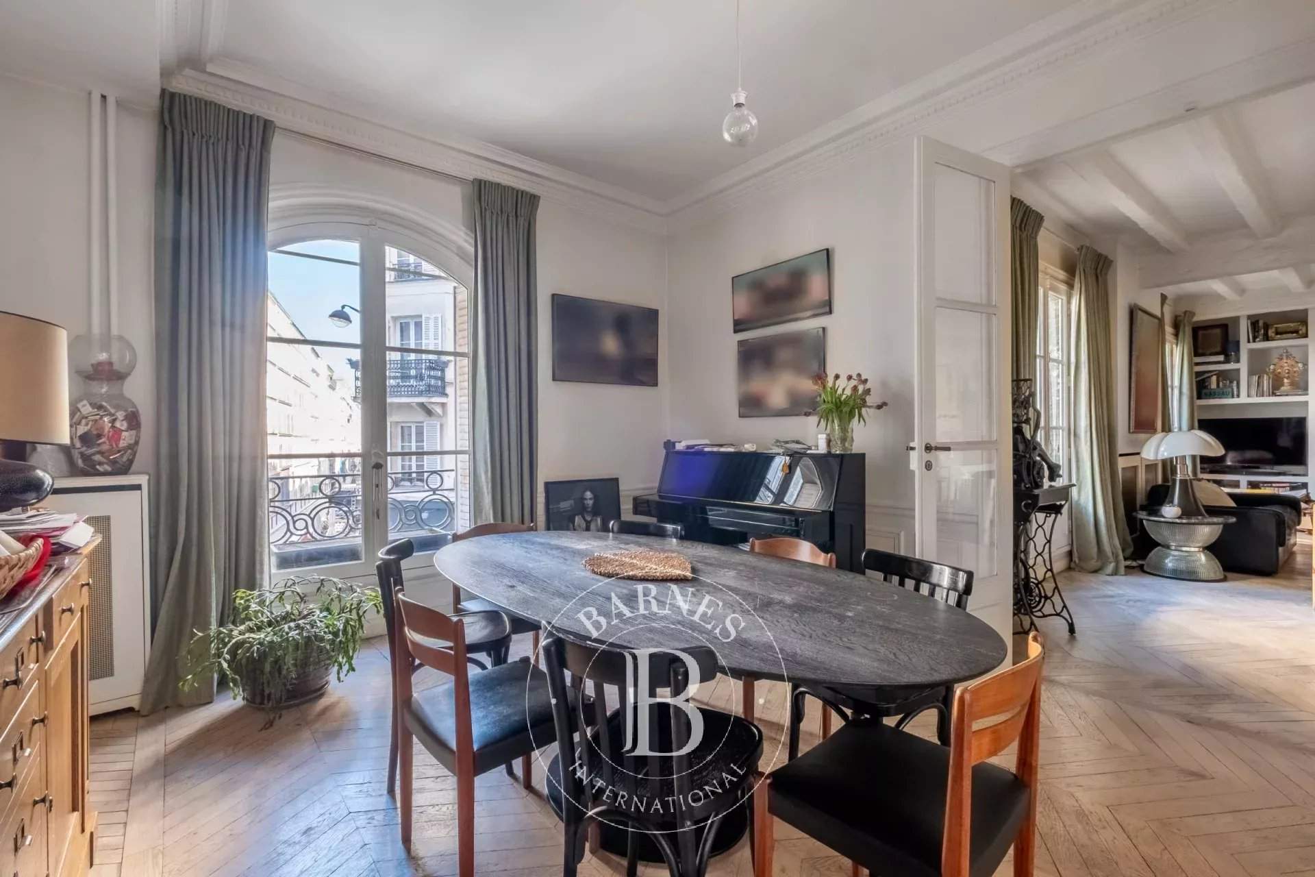 Paris  - Apartment 4 Bedrooms - picture 4