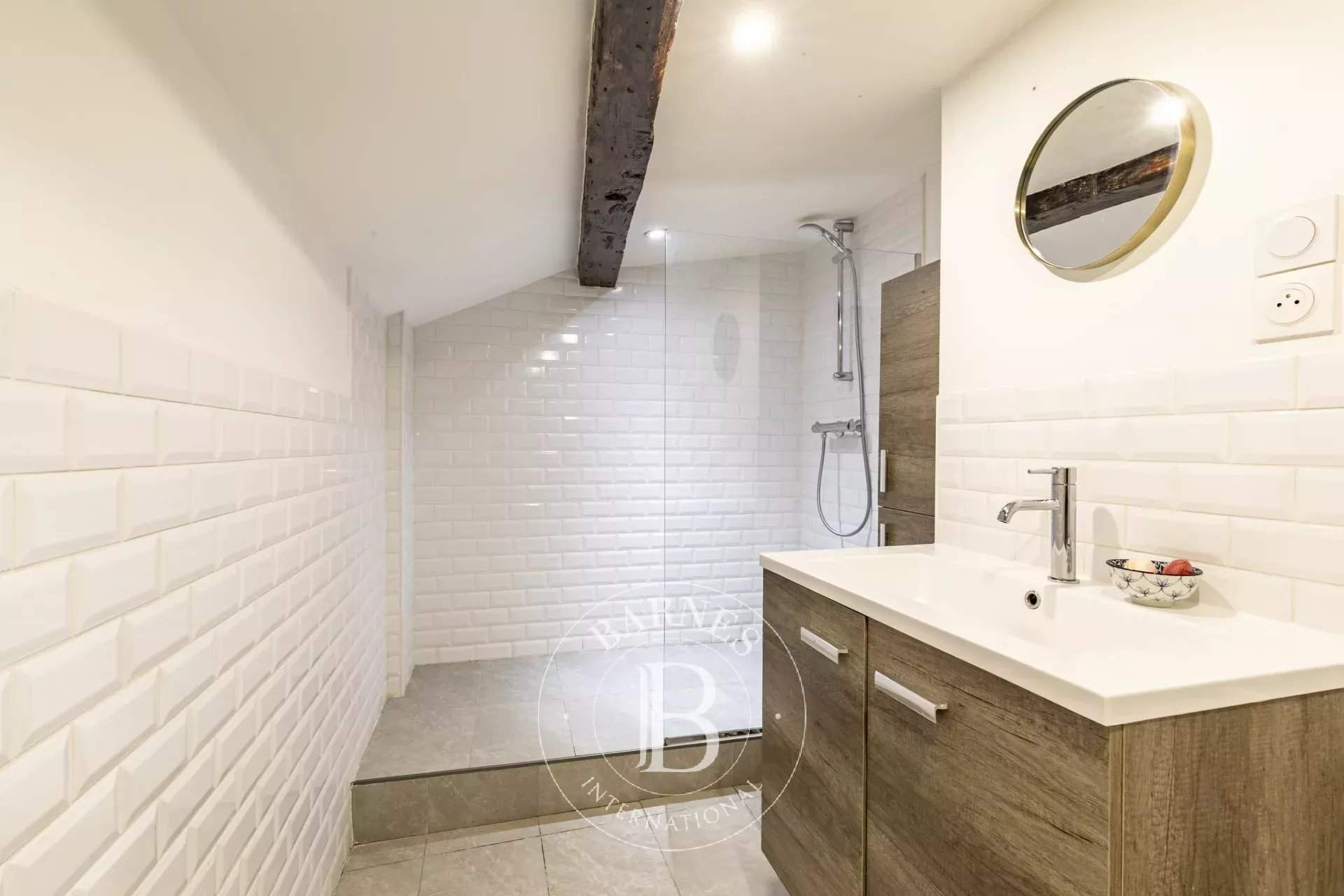 Paris  - Apartment 3 Bedrooms - picture 13