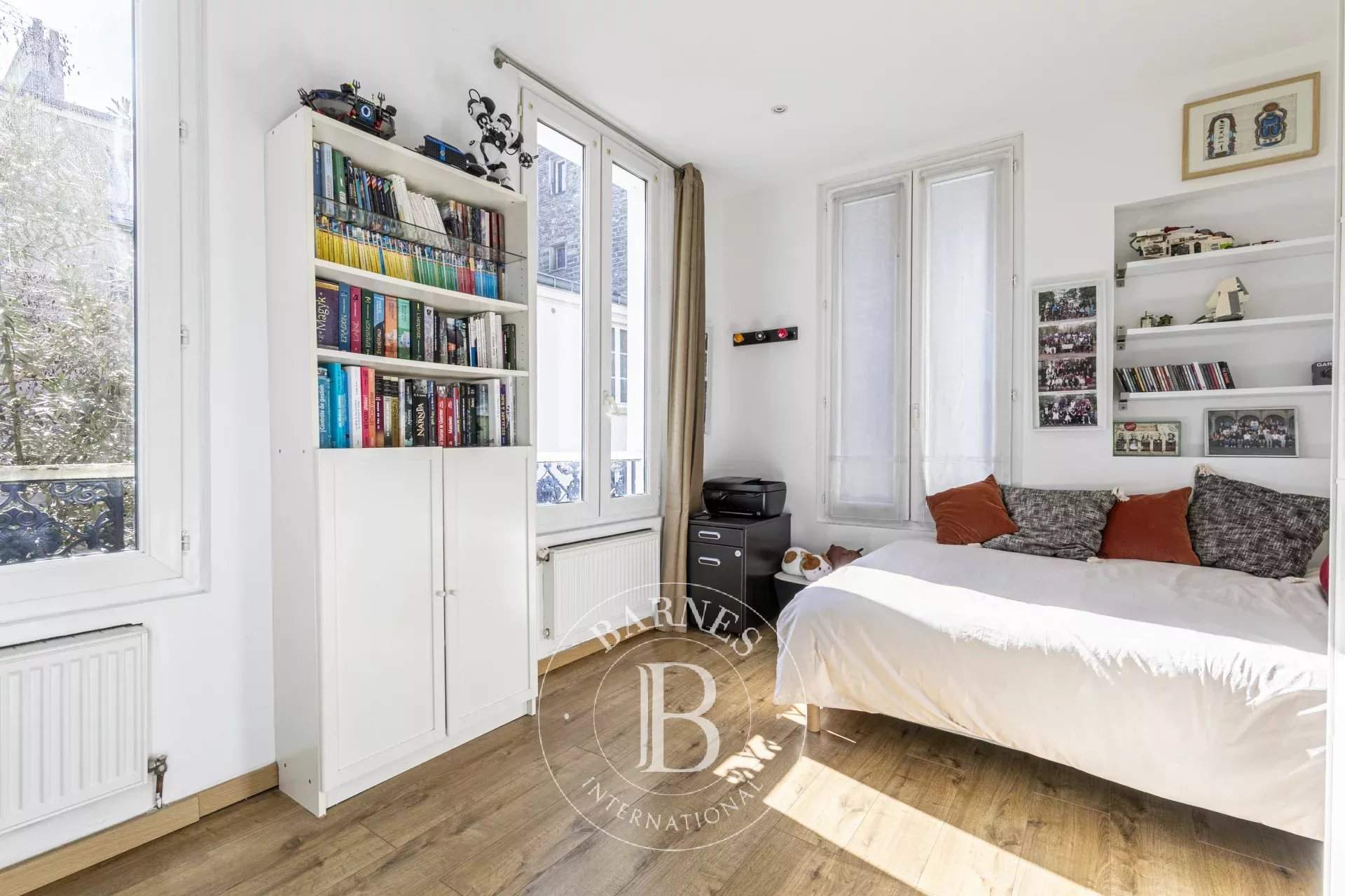 Paris  - House 5 Bedrooms - picture 13