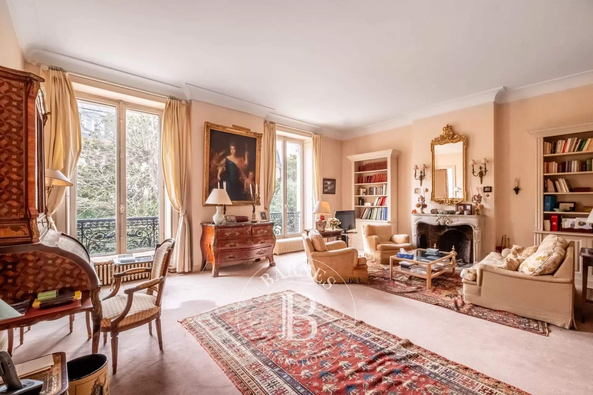 Paris  - Apartment 2 Bedrooms - picture 2