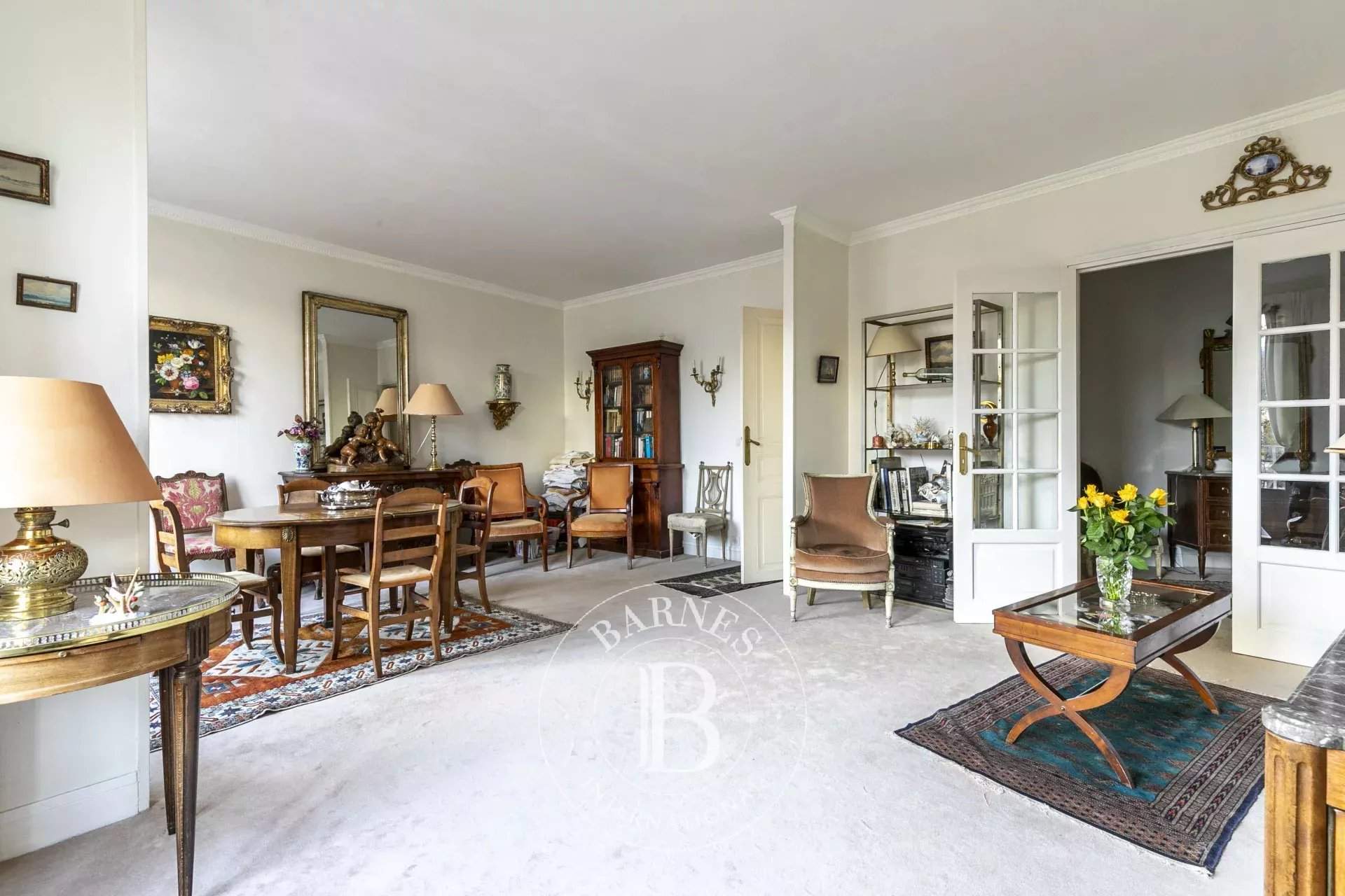 Paris  - Apartment 4 Bedrooms - picture 4