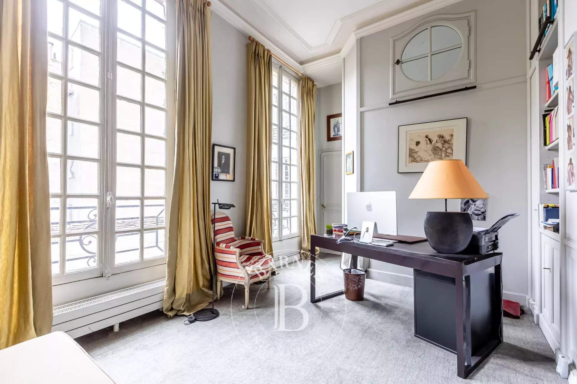 Paris  - Apartment 3 Bedrooms - picture 9