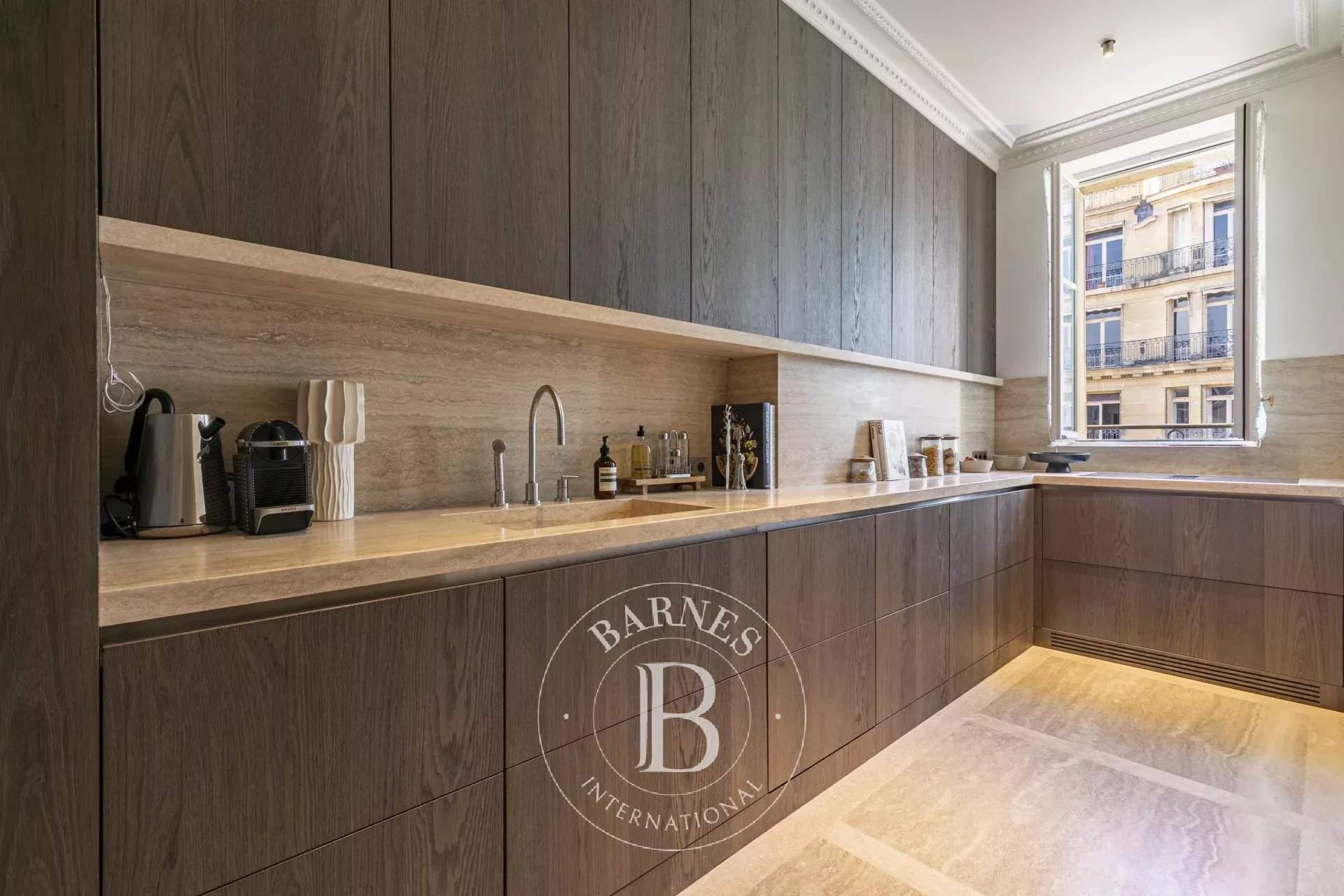 Paris  - Appartement 6 Pièces 3 Chambres - picture 14