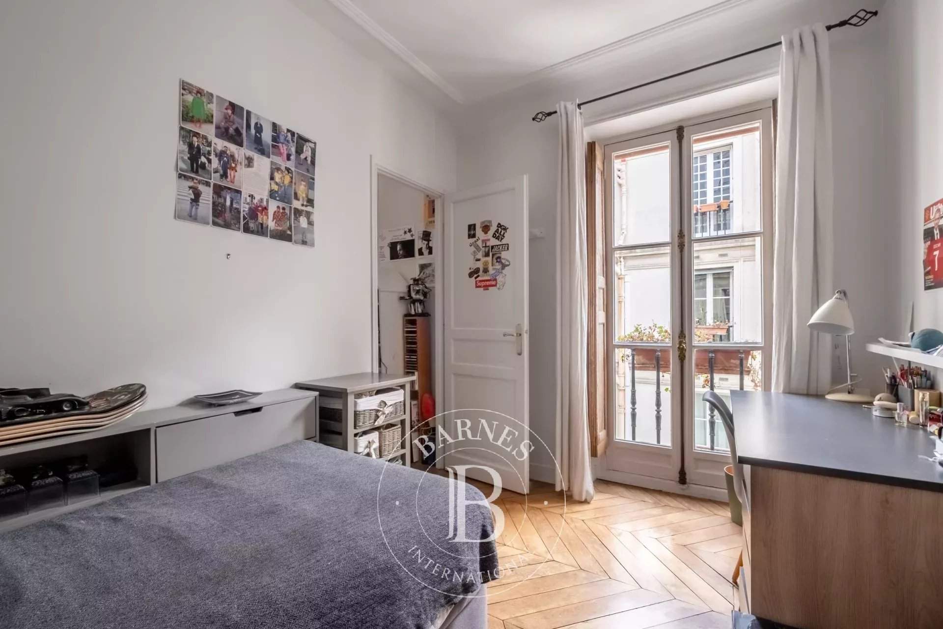 Paris  - Apartment 2 Bedrooms - picture 18