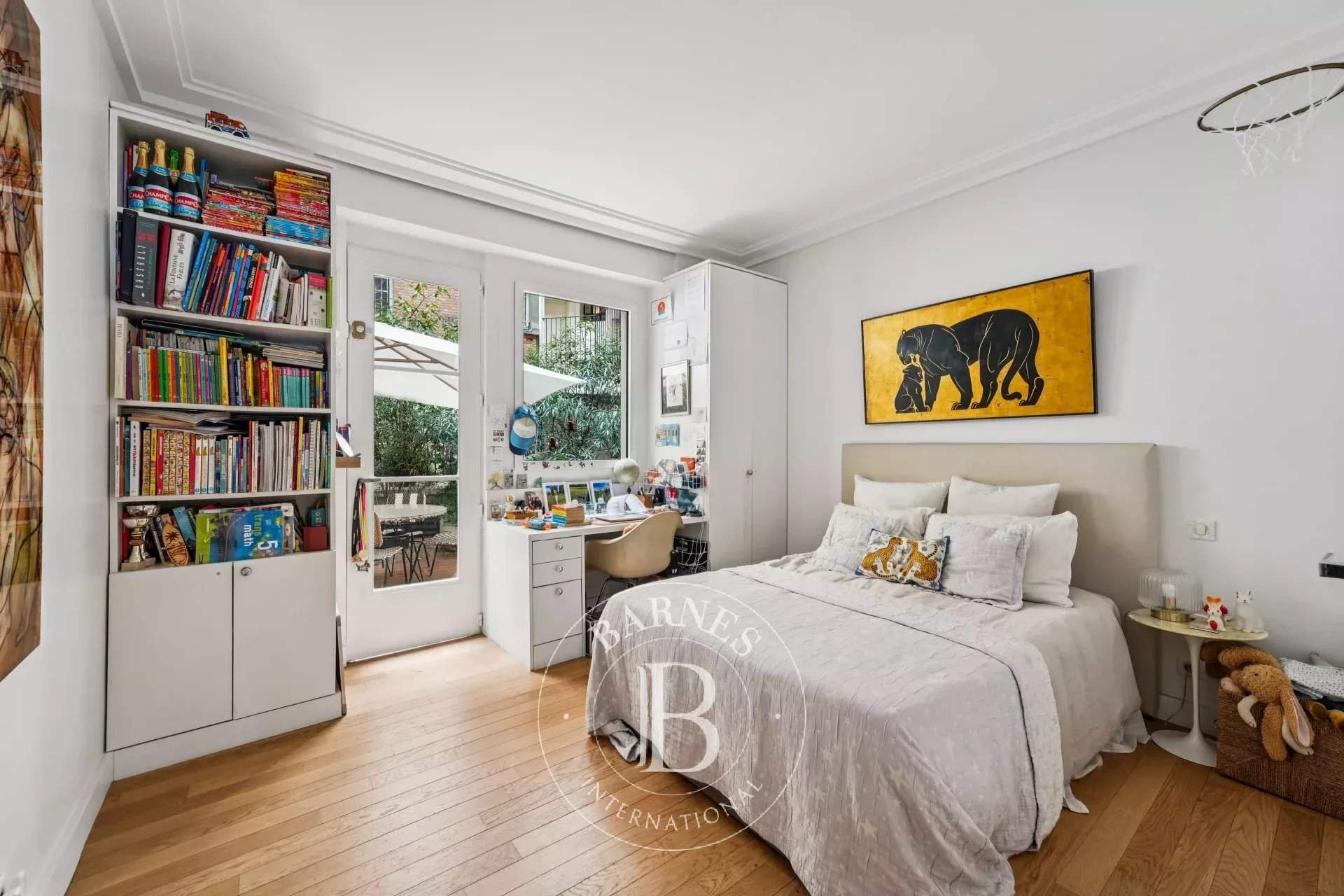 Paris  - Appartement 5 Pi&egrave;ces 3 Chambres - picture 8