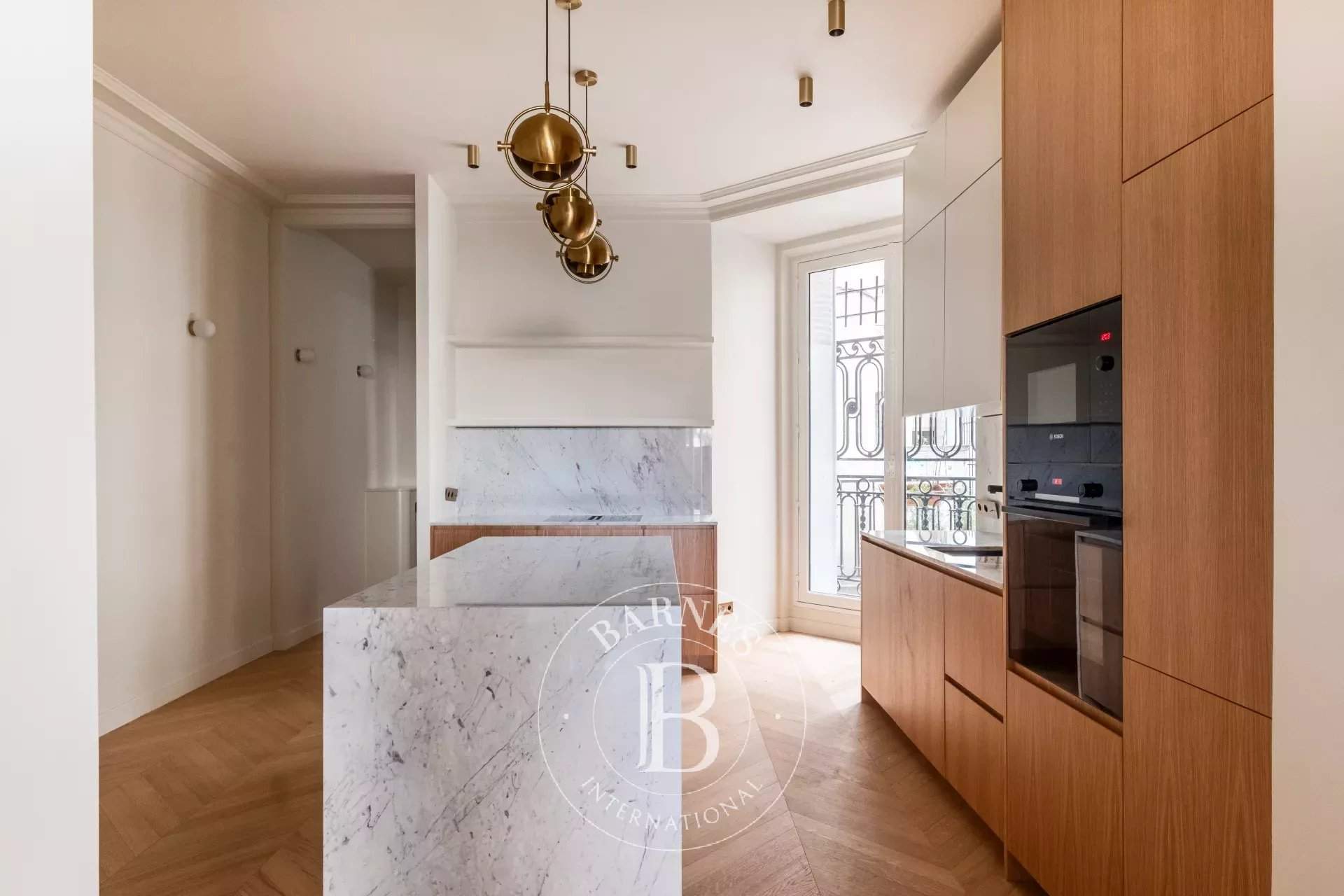 Paris  - Appartement 5 Pi&egrave;ces 3 Chambres - picture 7