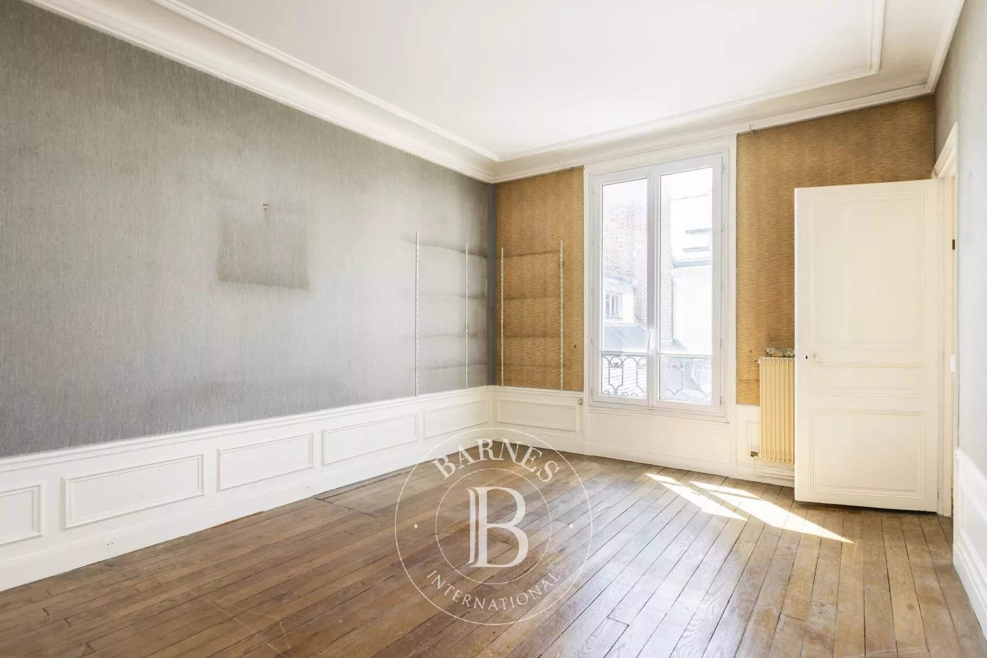 Paris  - Apartment 3 Bedrooms - picture 13