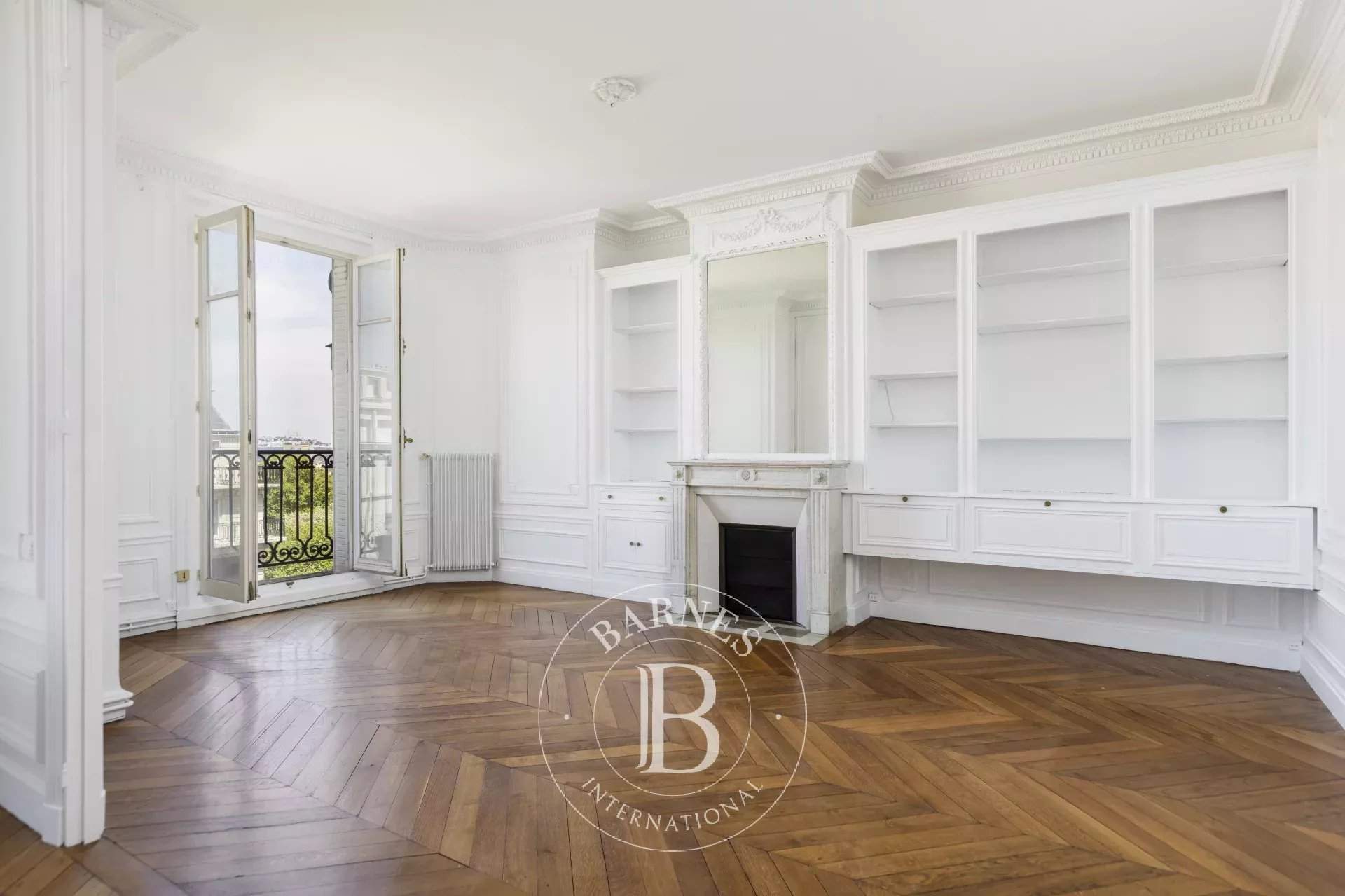 Paris  - Apartment 3 Bedrooms - picture 9