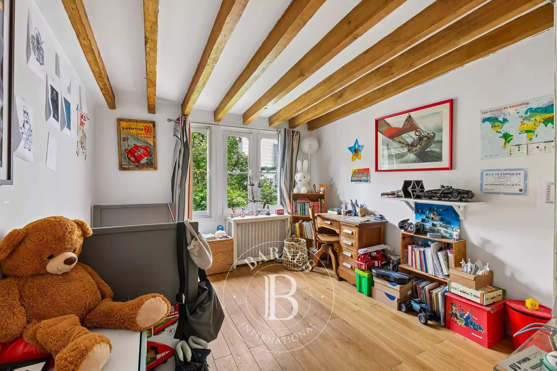 Paris  - Apartment 3 Bedrooms - picture 11