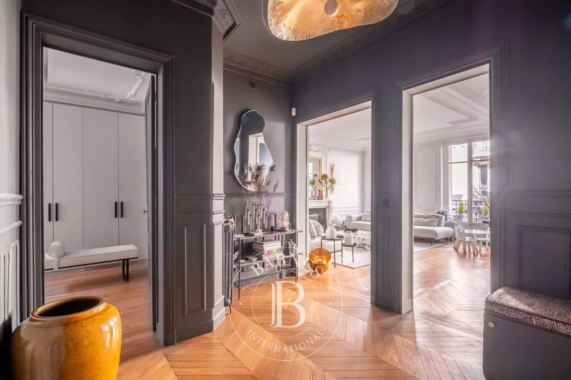 Paris  - Apartment 4 Bedrooms - picture 6