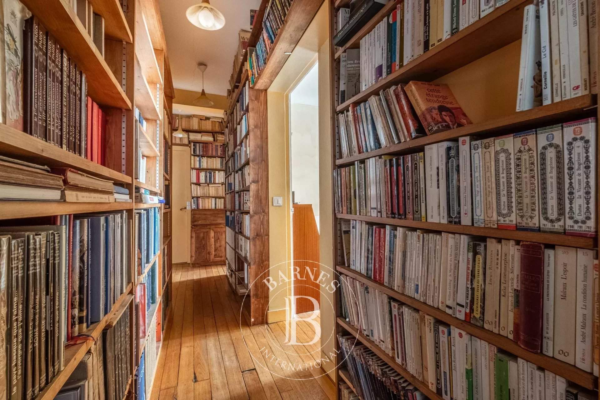 Paris  - Appartement 6 Pi&egrave;ces 4 Chambres - picture 11