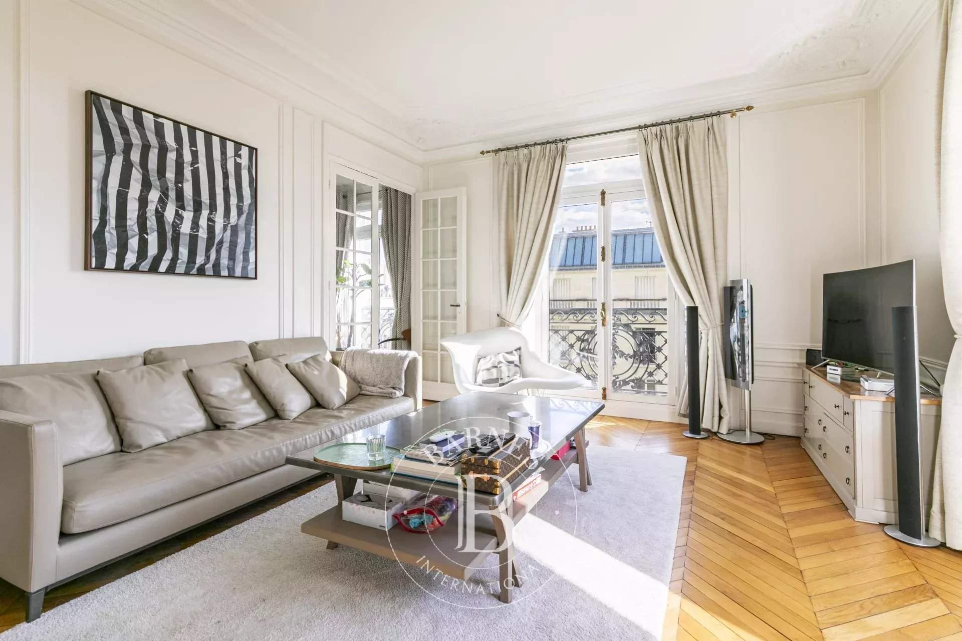 Paris  - Apartment 3 Bedrooms - picture 14
