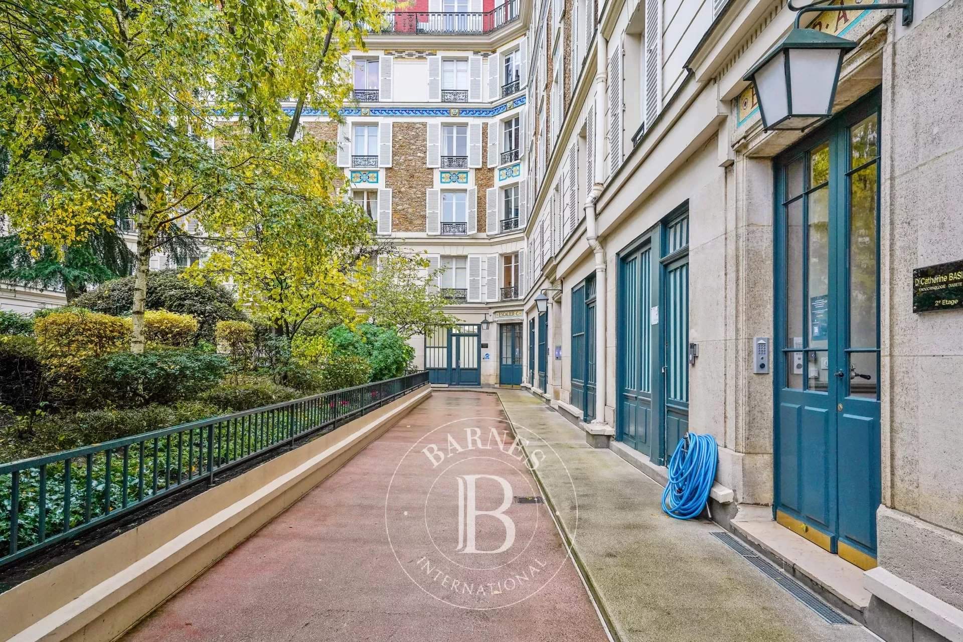 Paris  - Appartement 5 Pièces 2 Chambres - picture 14