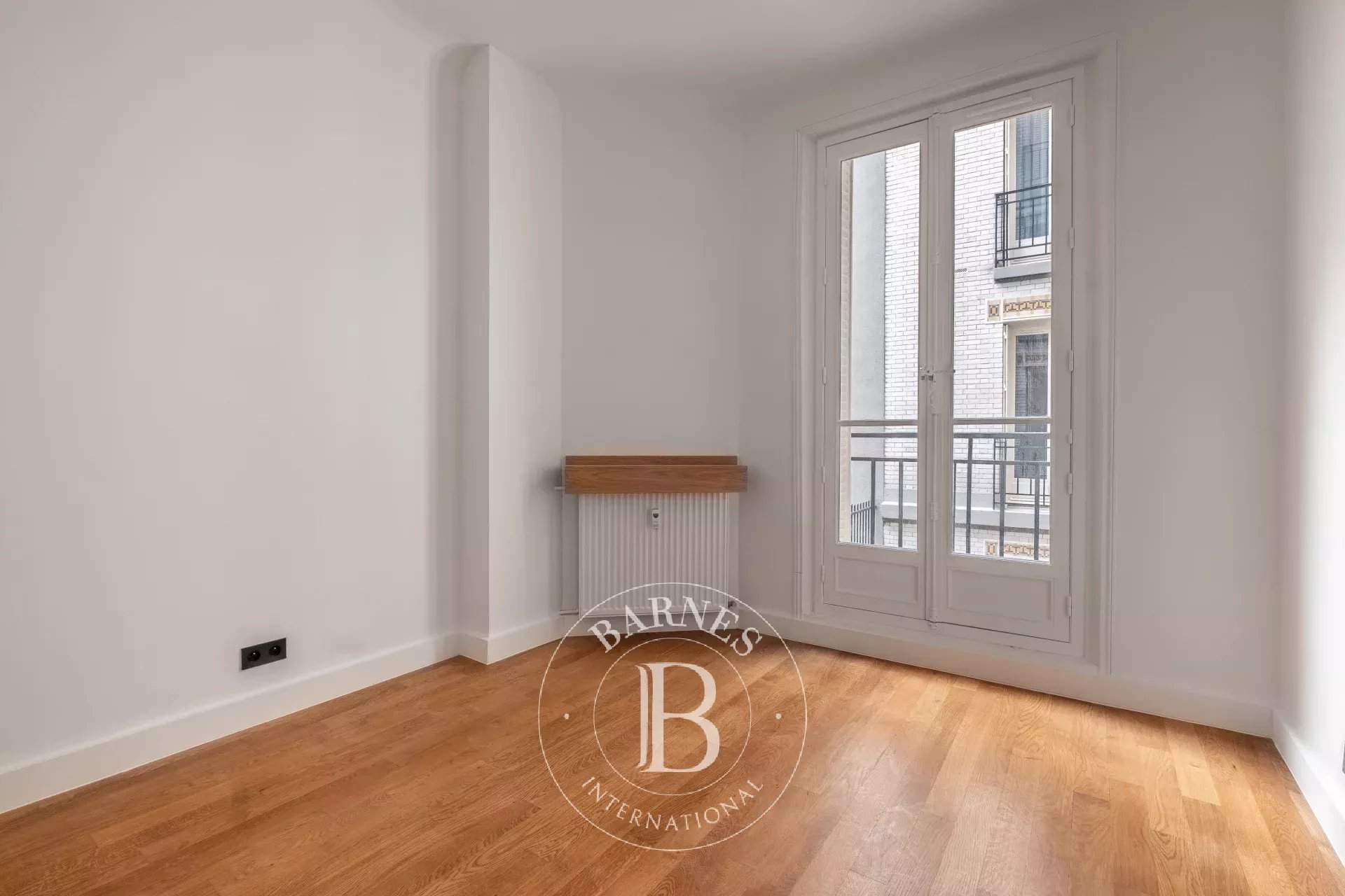 Paris  - Appartement 5 Pi&egrave;ces 3 Chambres - picture 9