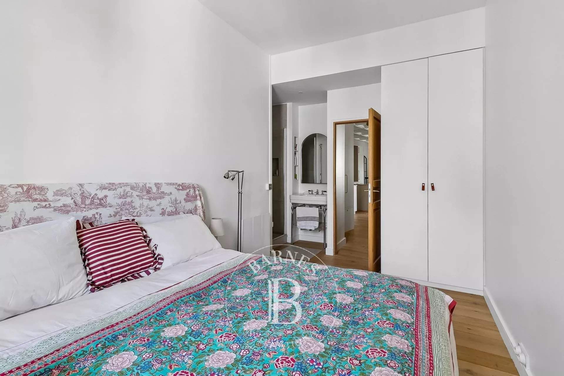 Paris  - Apartment 2 Bedrooms - picture 6