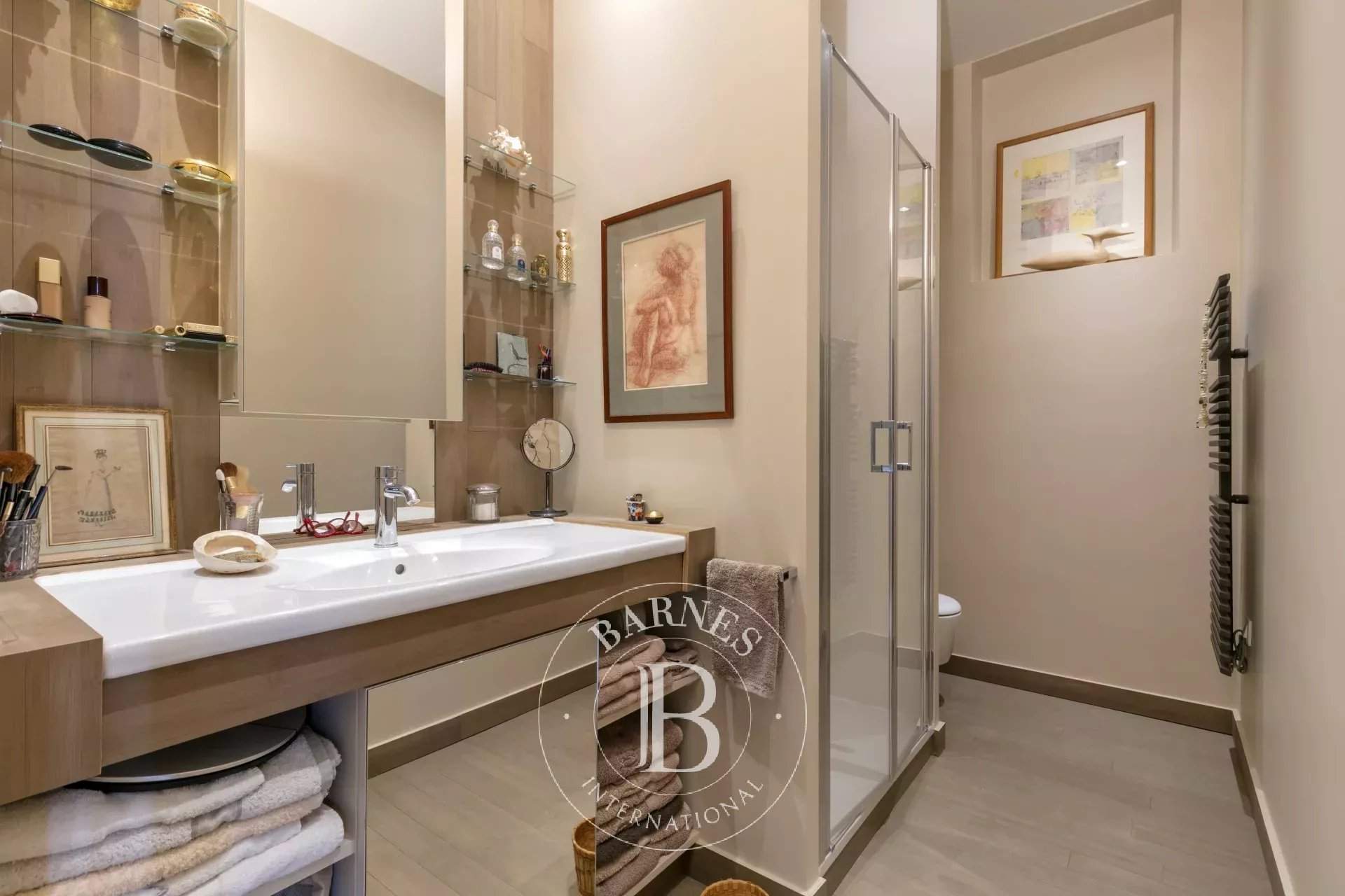 Paris  - Apartment 3 Bedrooms - picture 10