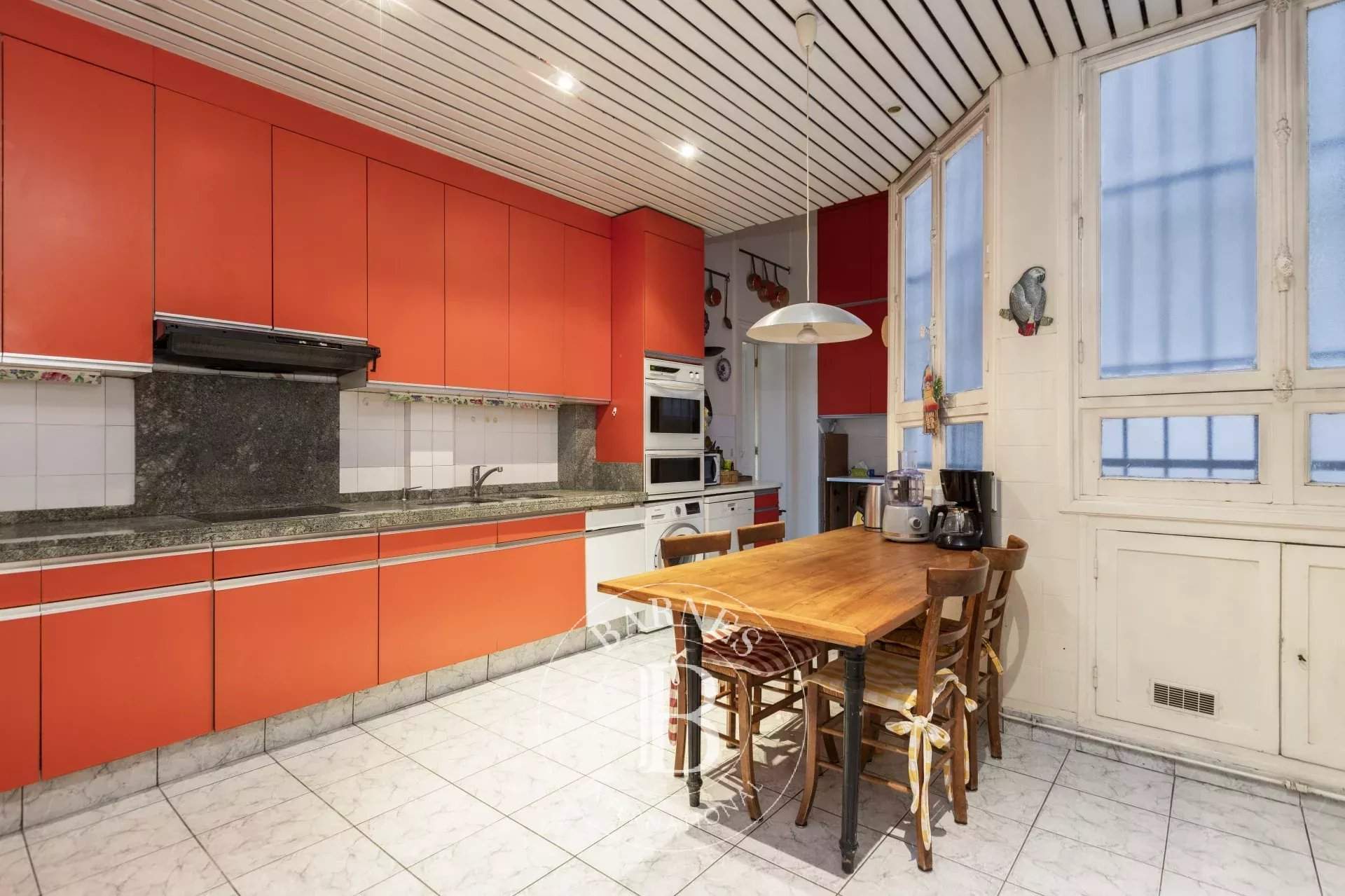 Paris  - Appartement 7 Pi&egrave;ces 4 Chambres - picture 11