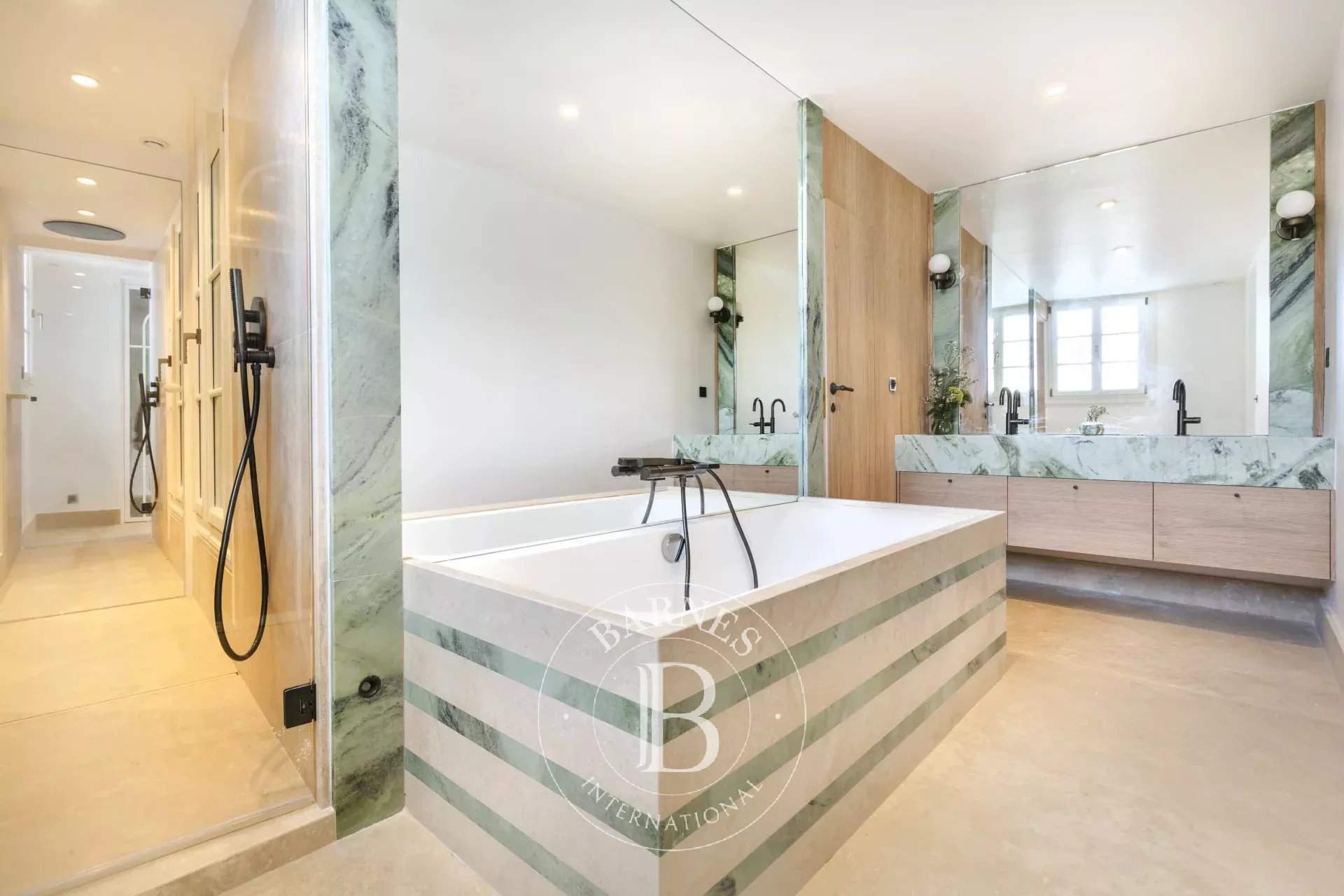 Paris  - Appartement 4 Pièces 2 Chambres - picture 12