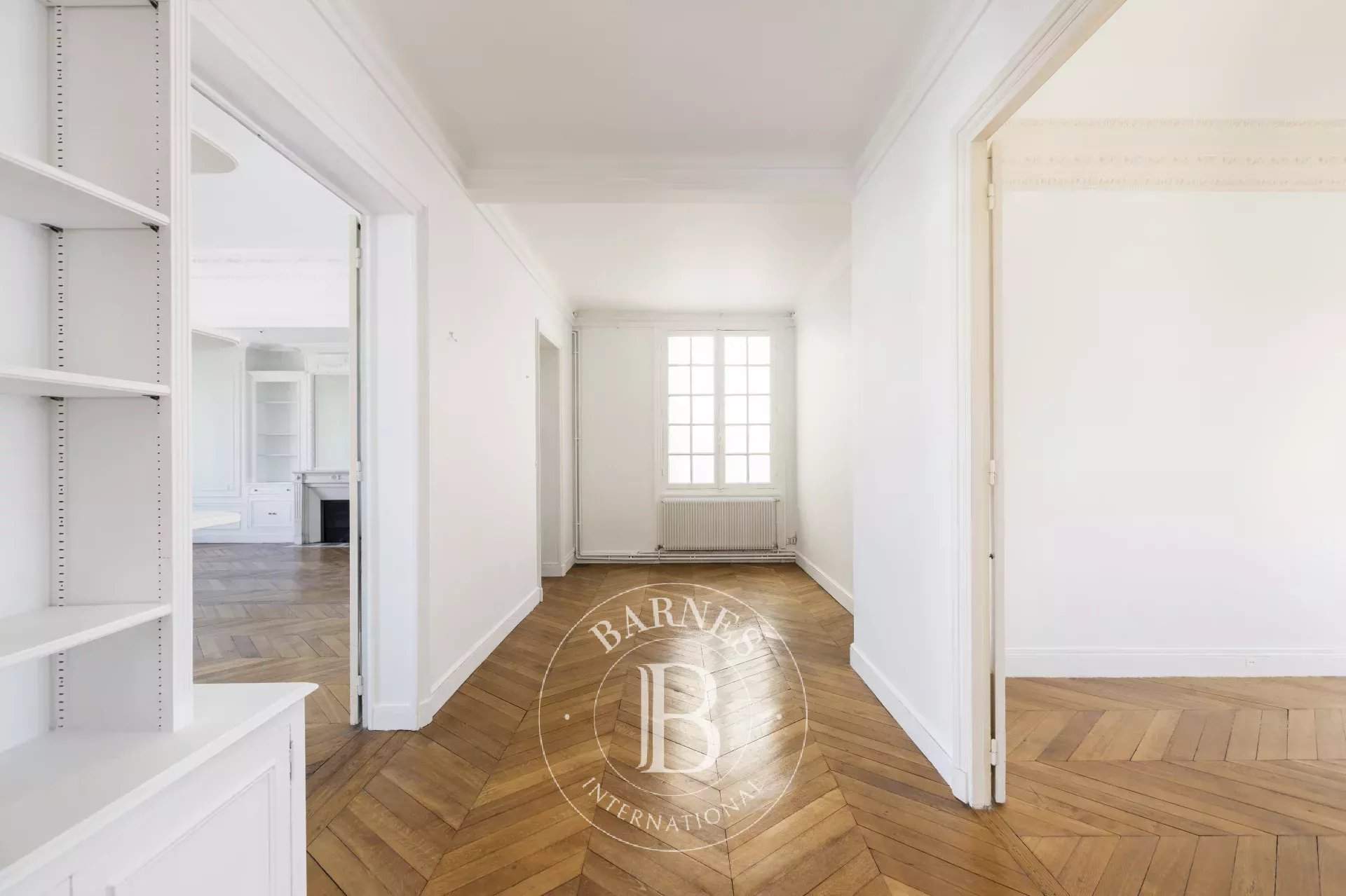 Paris  - Apartment 3 Bedrooms - picture 11