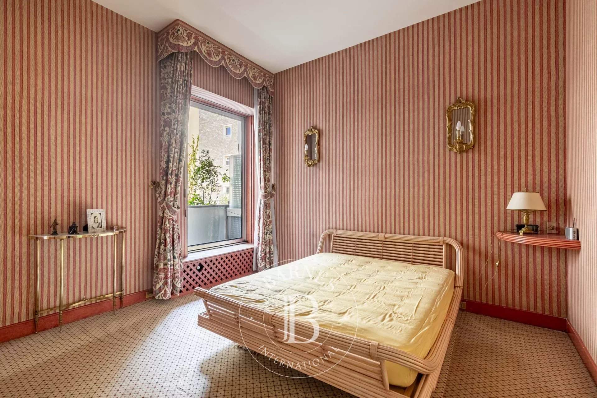 Paris  - Appartement 4 Pi&egrave;ces 2 Chambres - picture 8