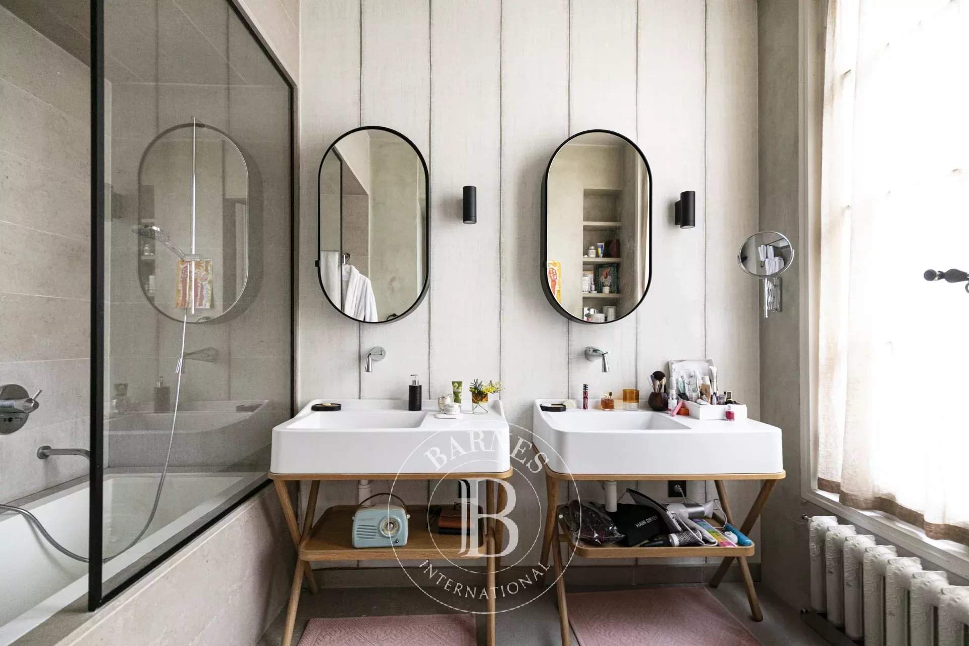 Paris  - Appartement 5 Pi&egrave;ces 2 Chambres - picture 8