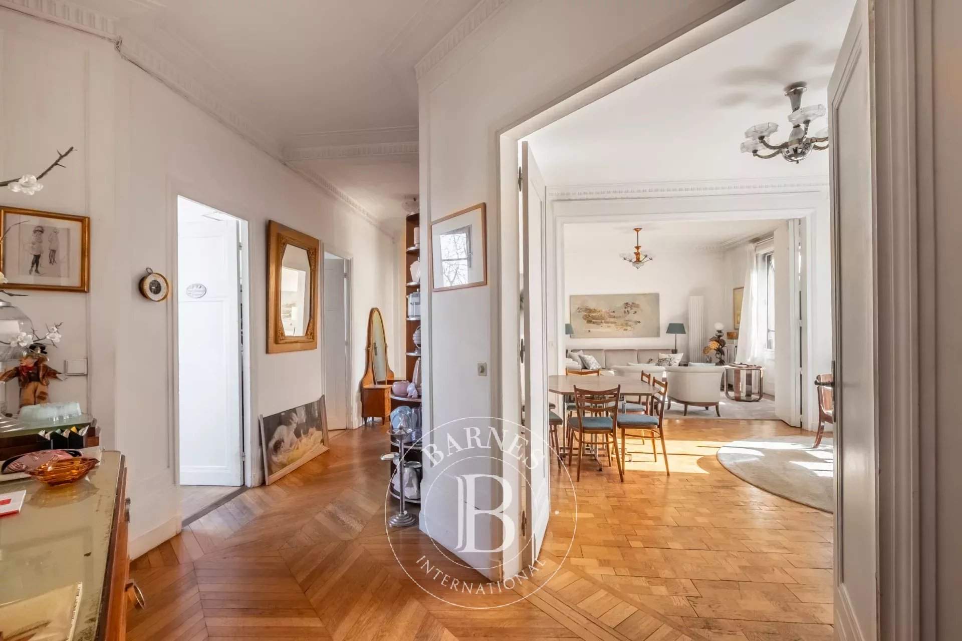 Paris  - Apartment 3 Bedrooms - picture 5