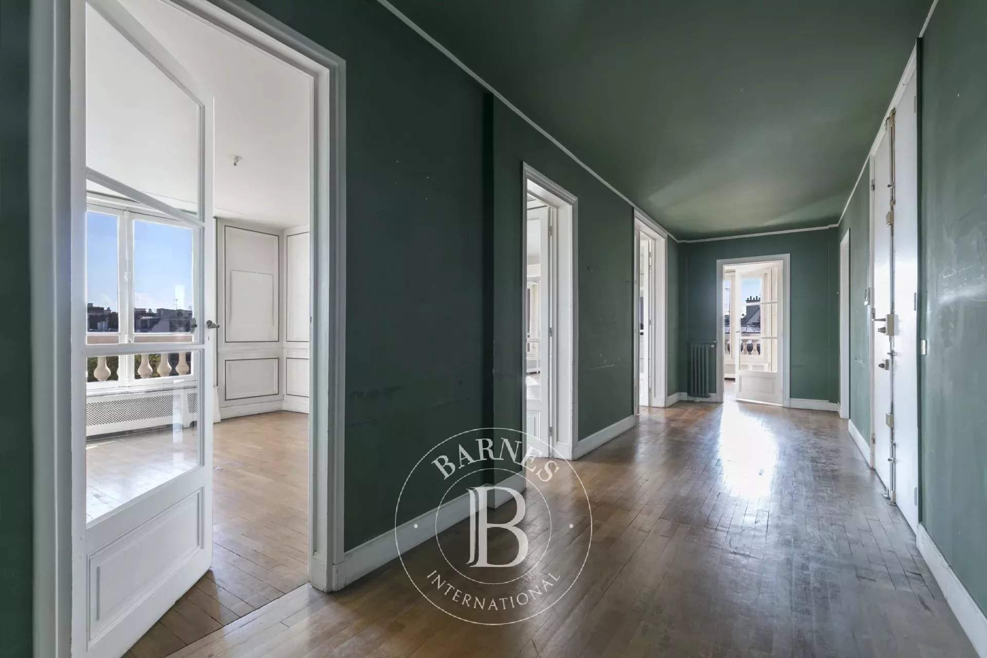 Paris  - Apartment 4 Bedrooms - picture 8