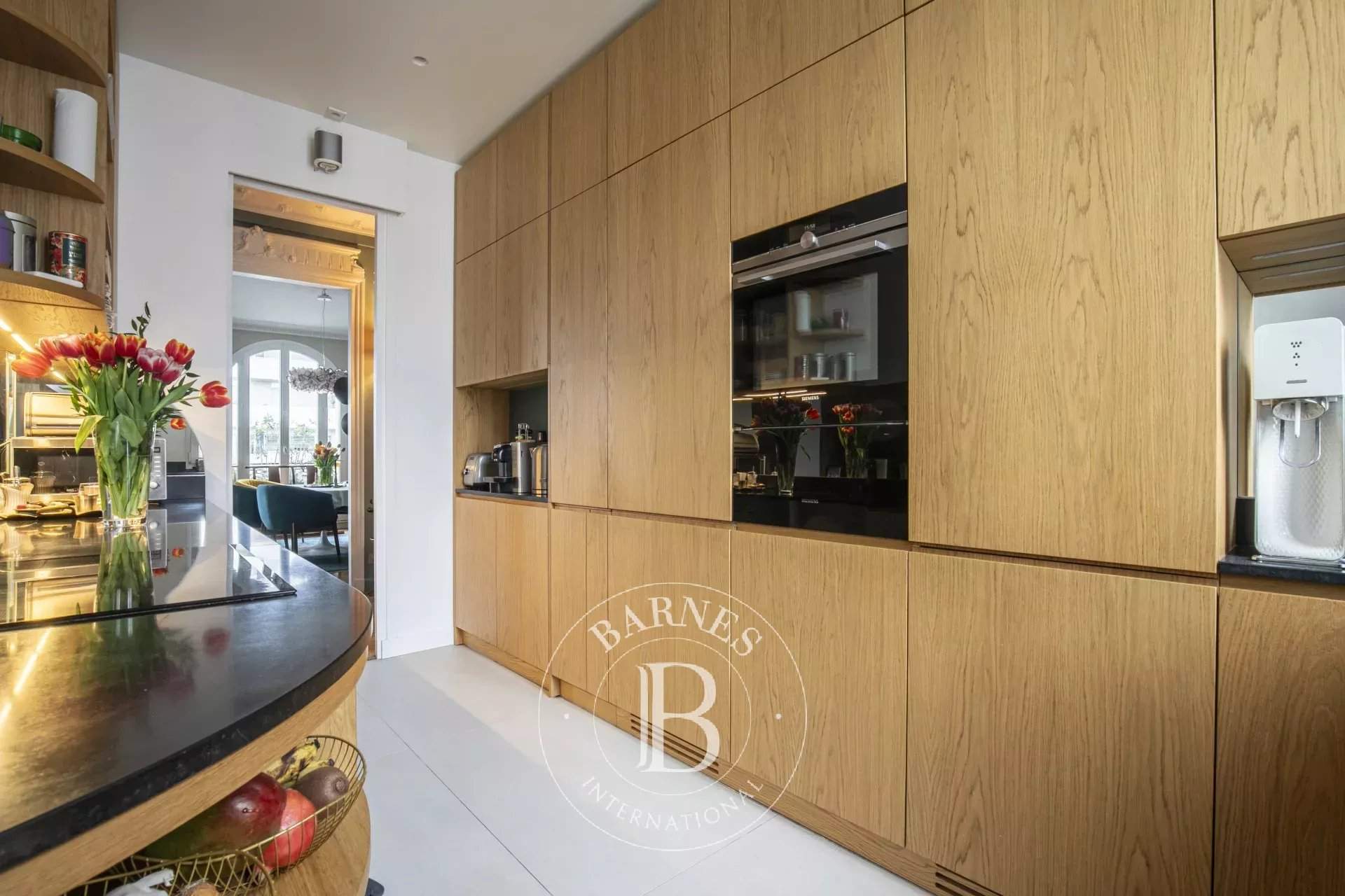 Paris  - Appartement 5 Pi&egrave;ces 3 Chambres - picture 6