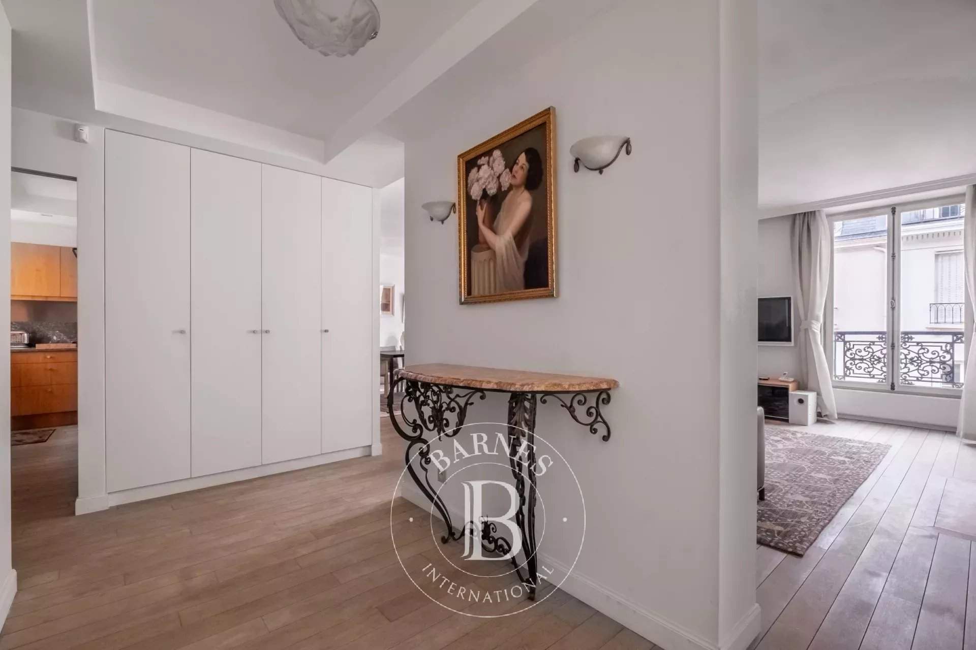 Paris  - Apartment 2 Bedrooms - picture 8