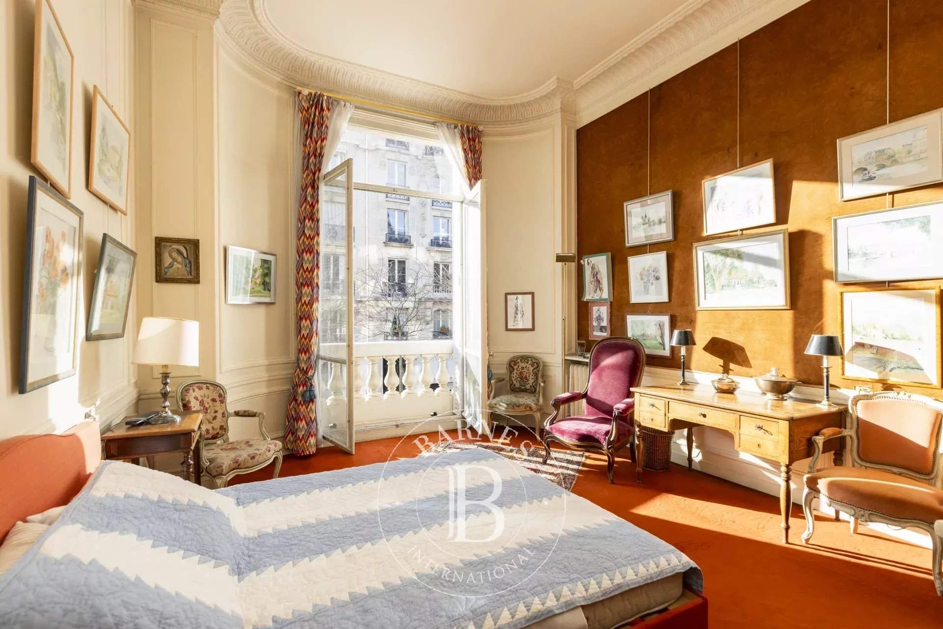 Paris  - Appartement 7 Pi&egrave;ces 4 Chambres - picture 12