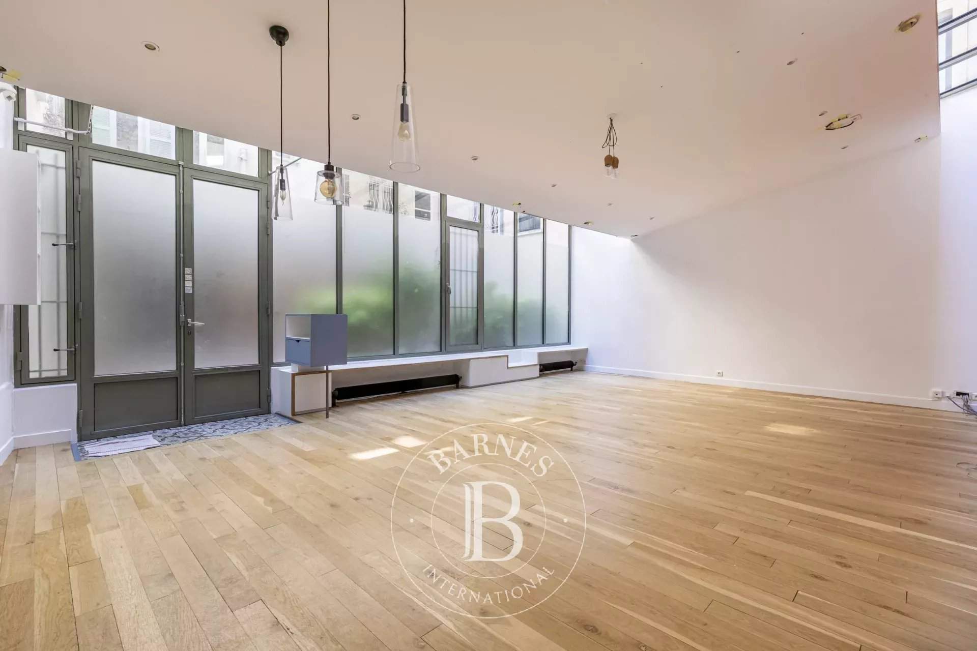 Paris  - House 4 Bedrooms - picture 3
