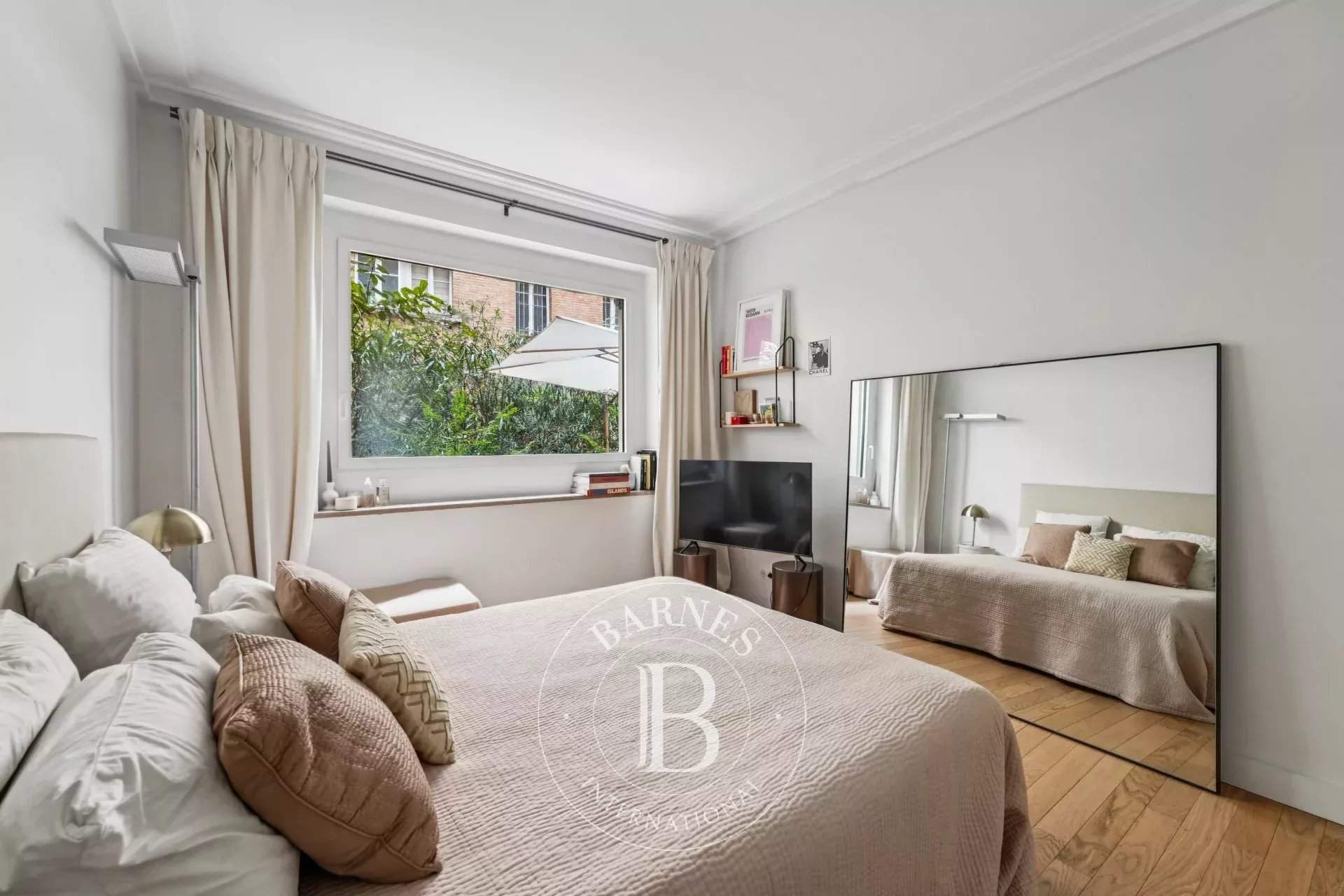 Paris  - Appartement 5 Pi&egrave;ces 3 Chambres - picture 10