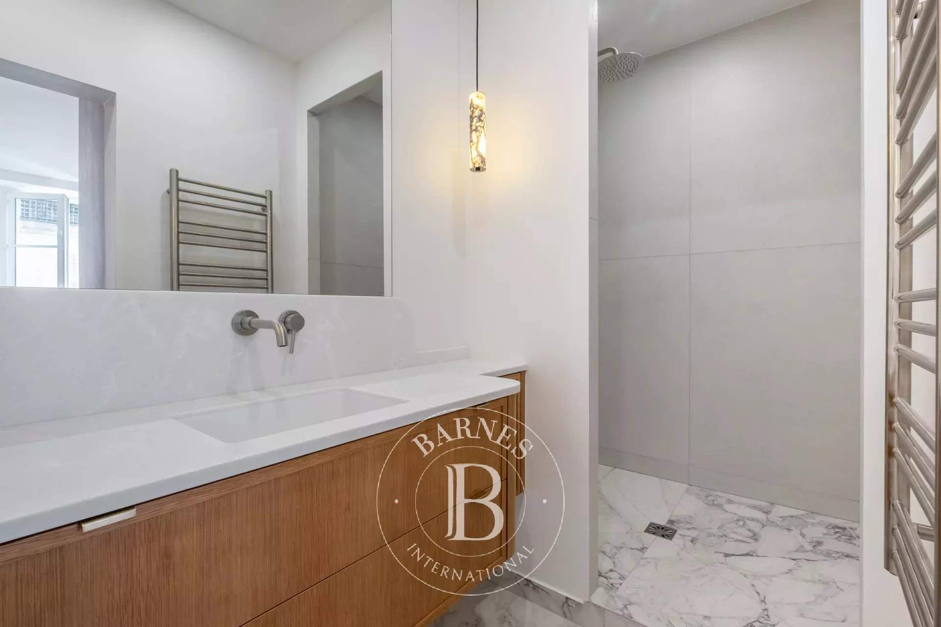 Paris  - Apartment 2 Bedrooms - picture 9