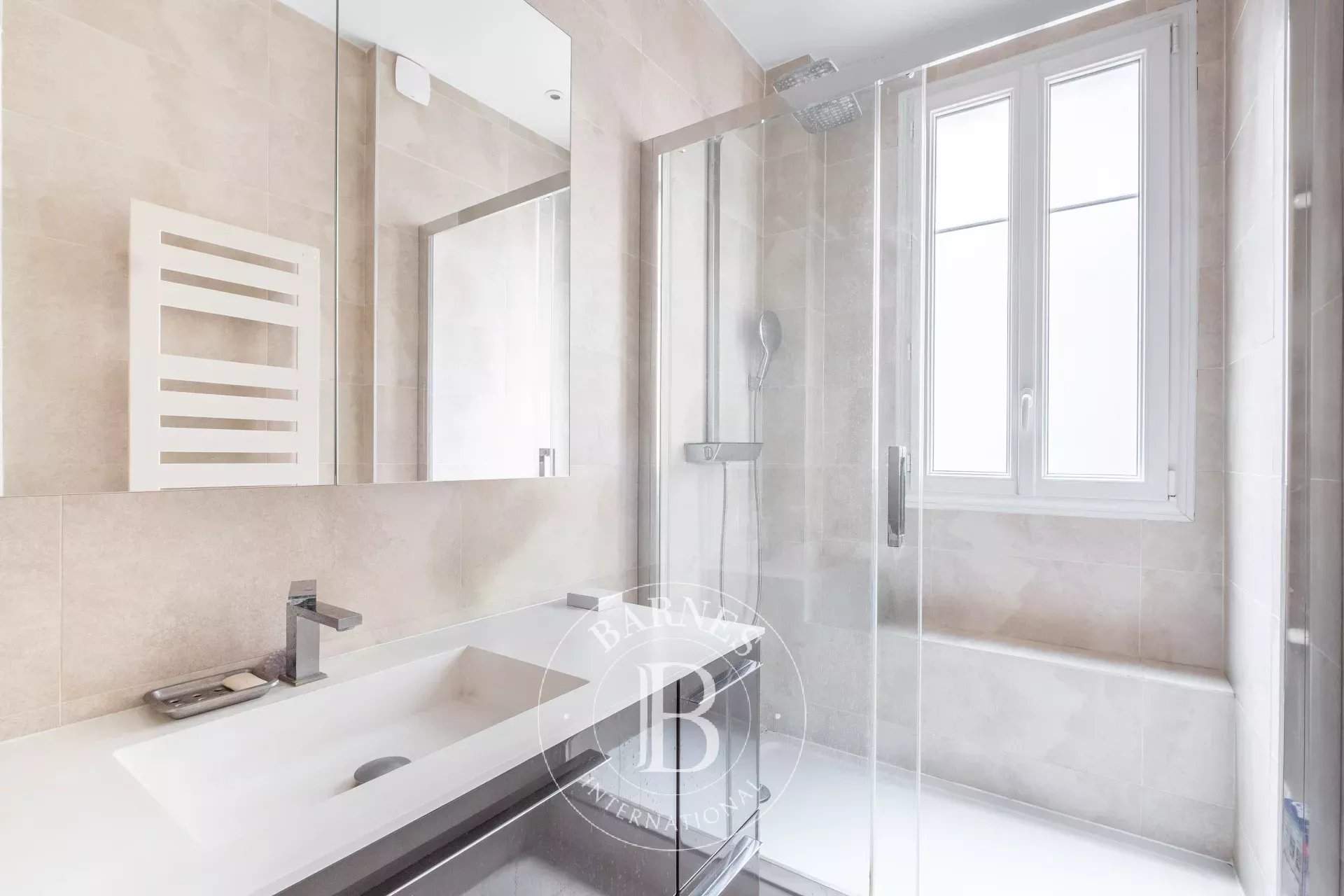 Paris  - Apartment 2 Bedrooms - picture 10