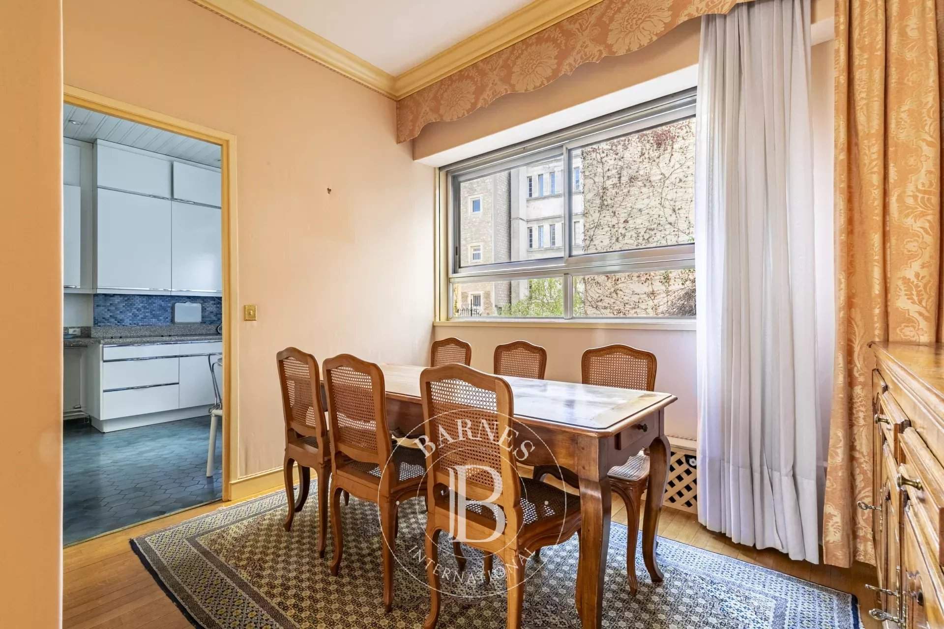 Paris  - Appartement 4 Pi&egrave;ces 2 Chambres - picture 6