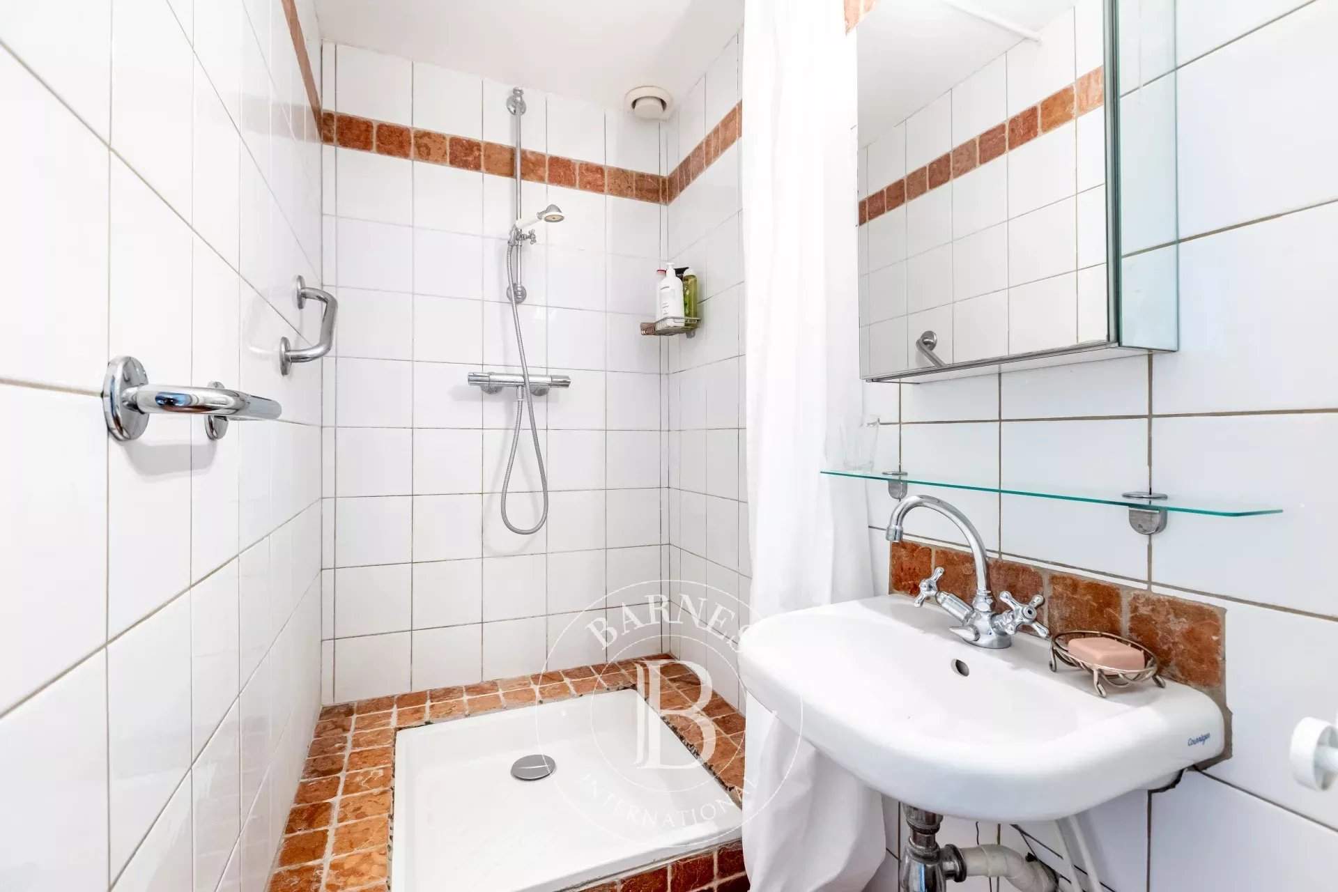 Paris  - Apartment 3 Bedrooms - picture 15
