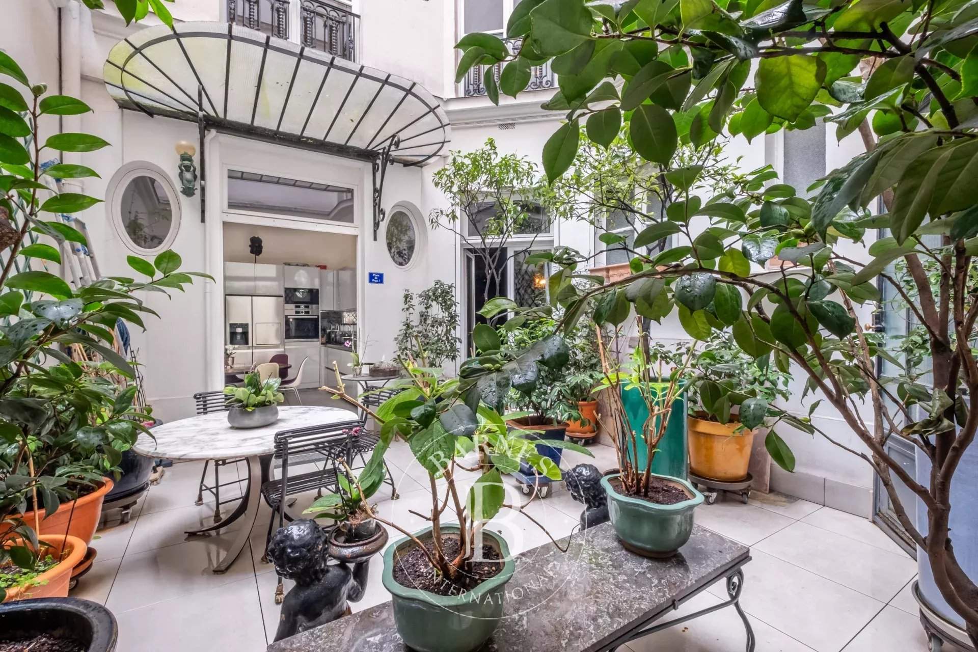 Paris  - Apartment 2 Bedrooms - picture 13