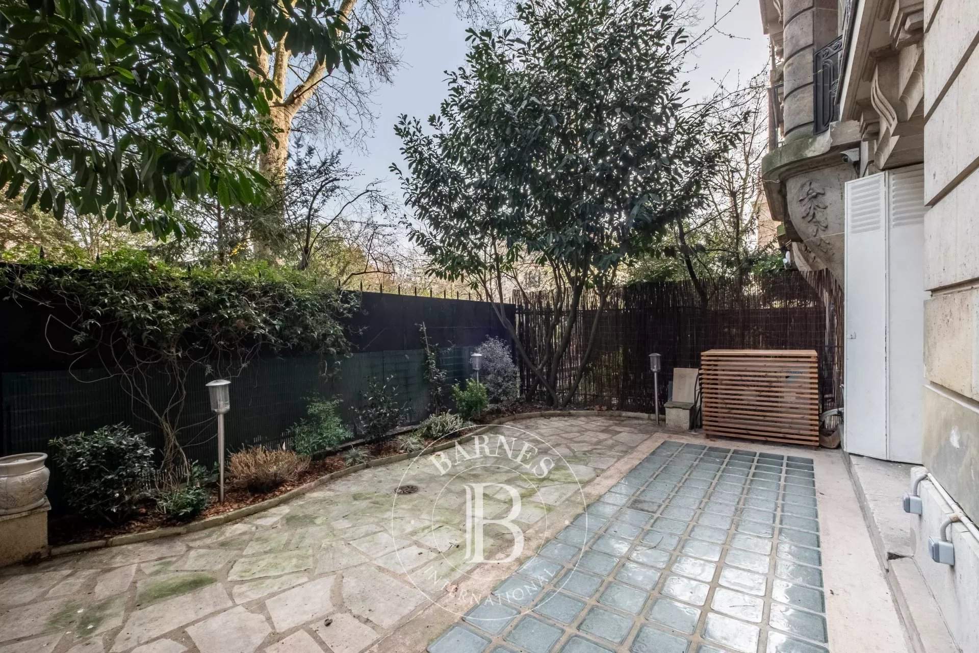 Paris  - Appartement 5 Pi&egrave;ces 3 Chambres - picture 5