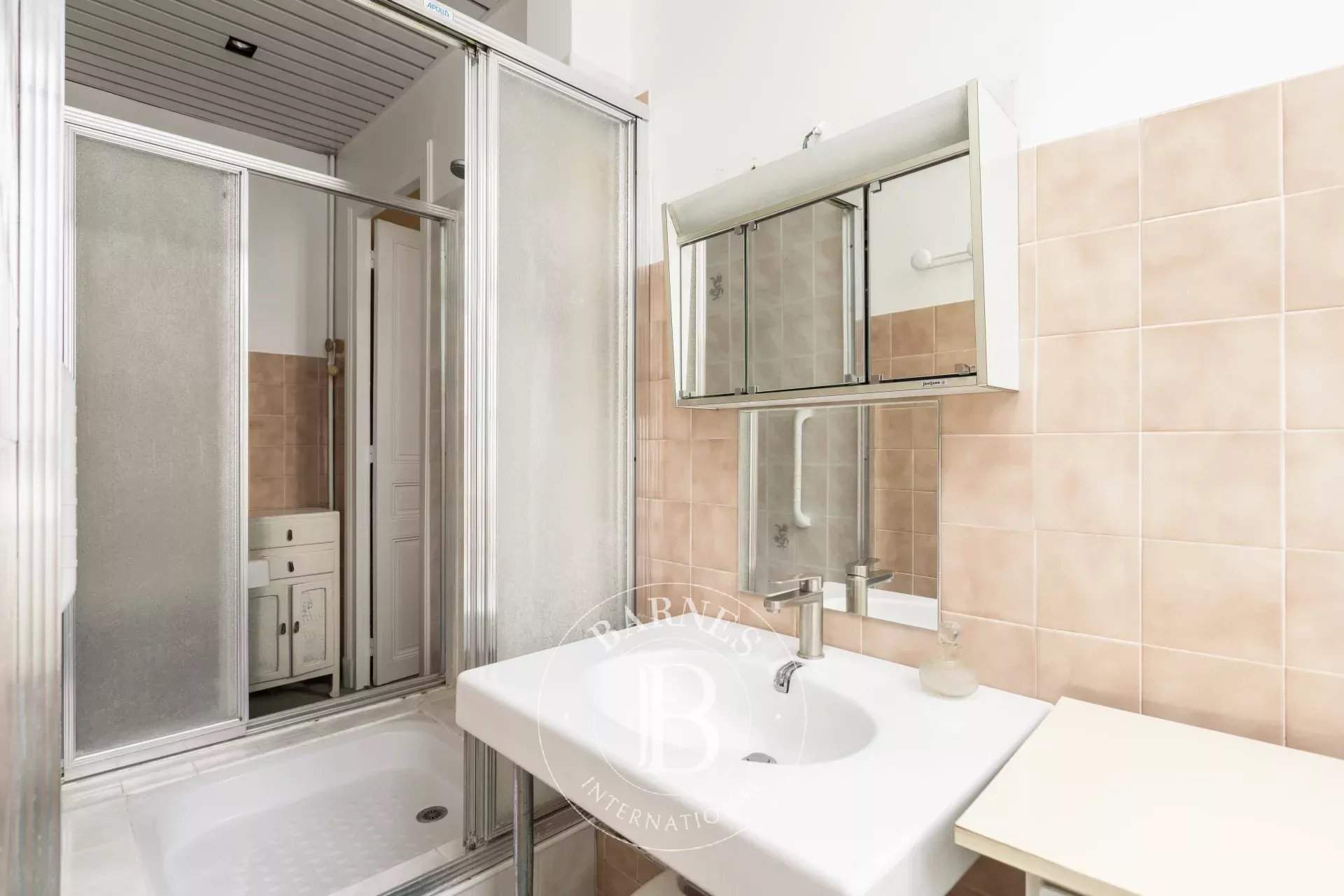 Paris  - Appartement 7 Pi&egrave;ces 4 Chambres - picture 16