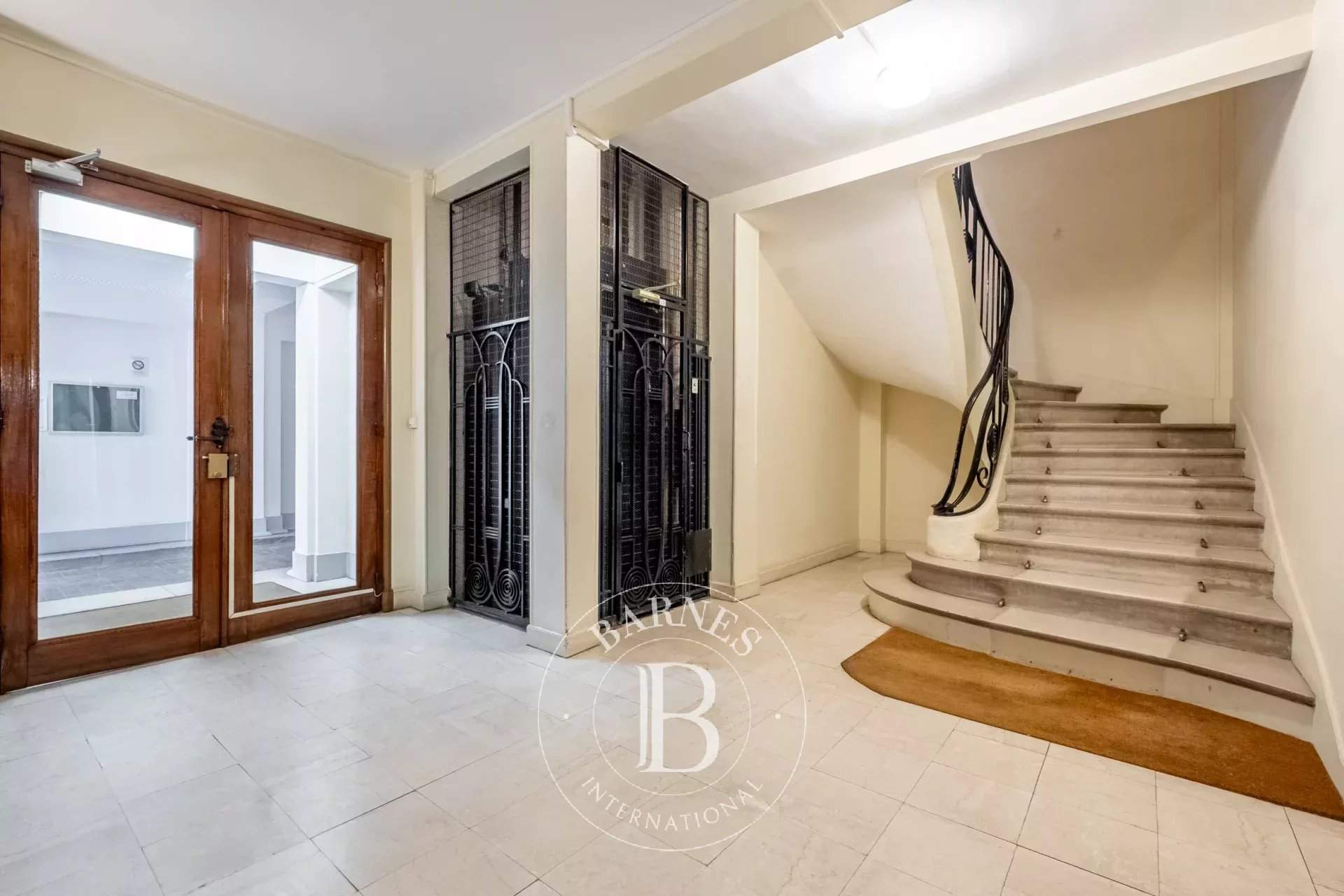 Paris  - Apartment 5 Bedrooms - picture 15