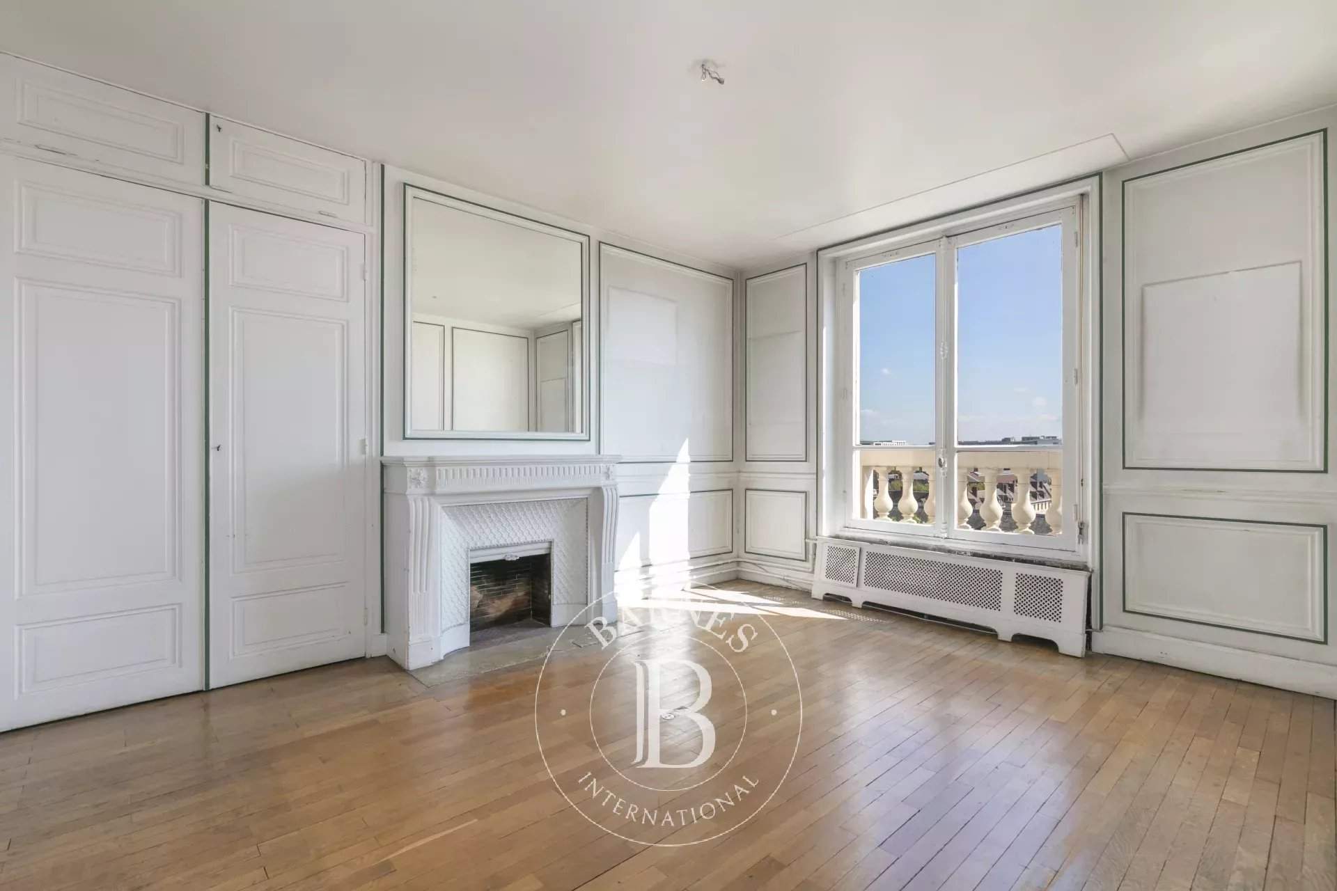 Paris  - Apartment 4 Bedrooms - picture 6