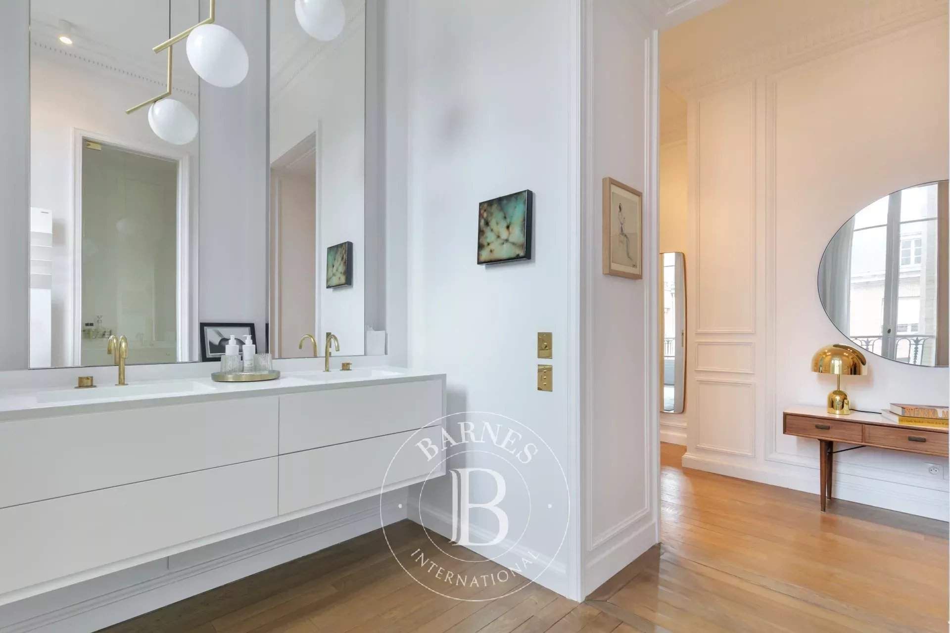 Paris  - Appartement 7 Pi&egrave;ces 4 Chambres - picture 14