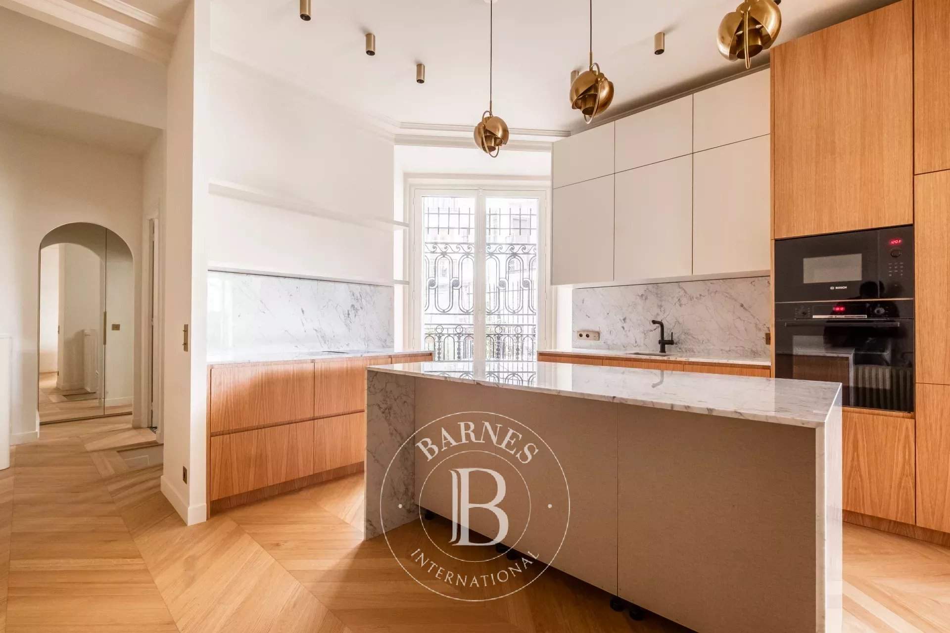 Paris  - Appartement 5 Pi&egrave;ces 3 Chambres - picture 6