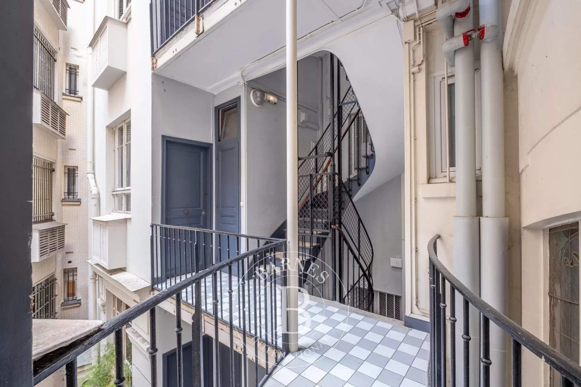 Paris  - Apartment 4 Bedrooms - picture 16
