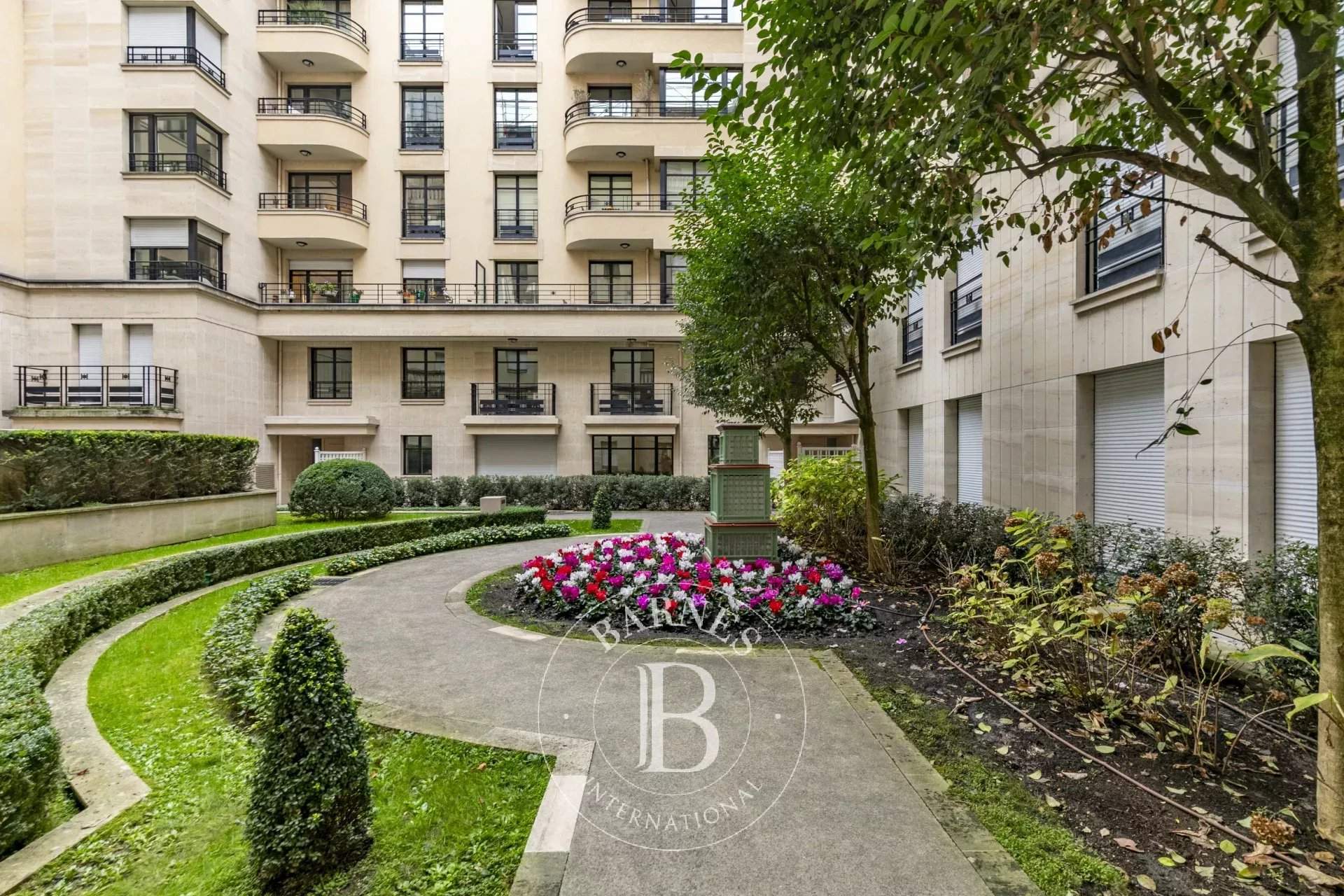 Paris  - Appartement 3 Pièces 2 Chambres - picture 7