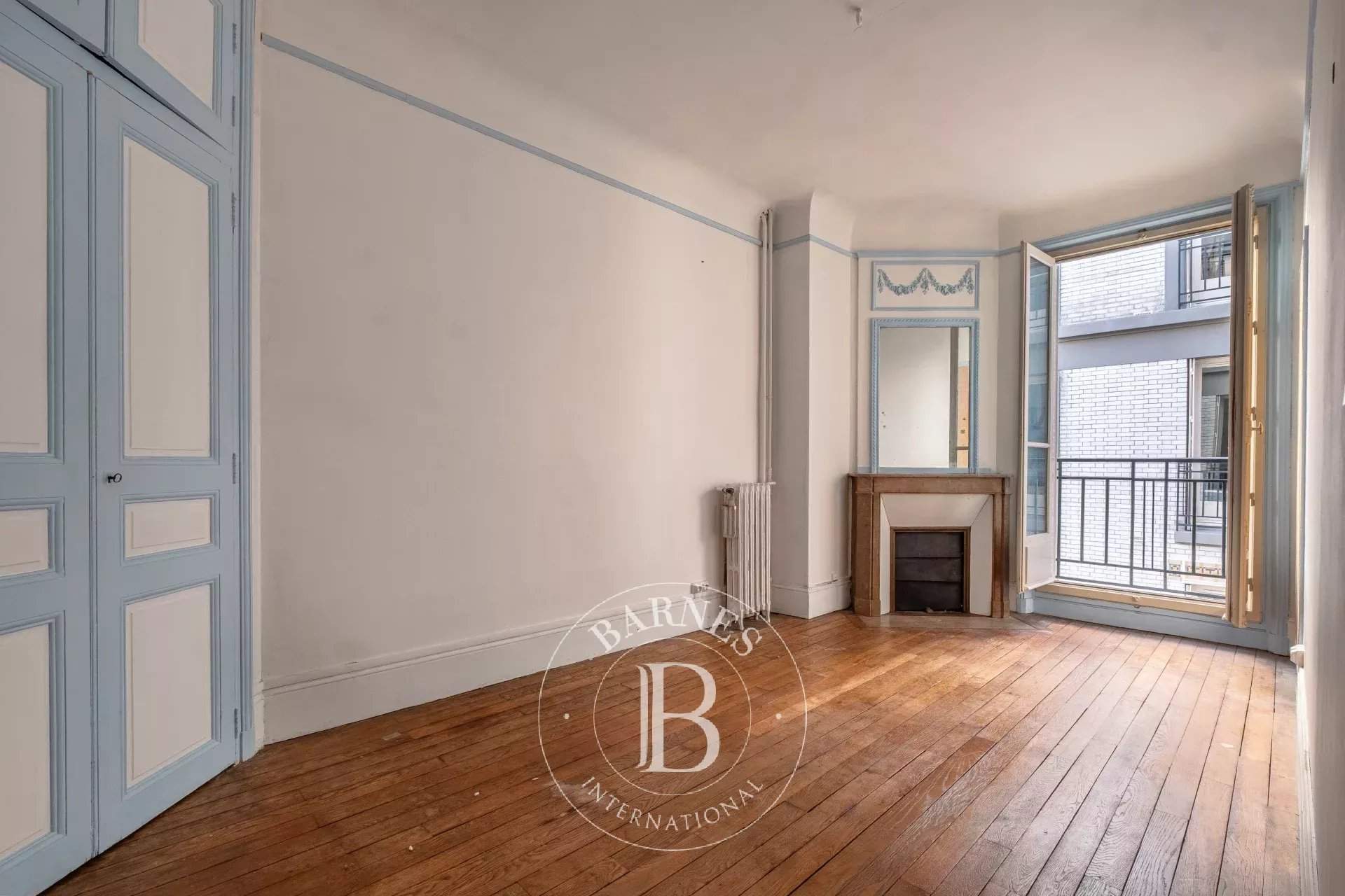 Paris  - Apartment 3 Bedrooms - picture 10