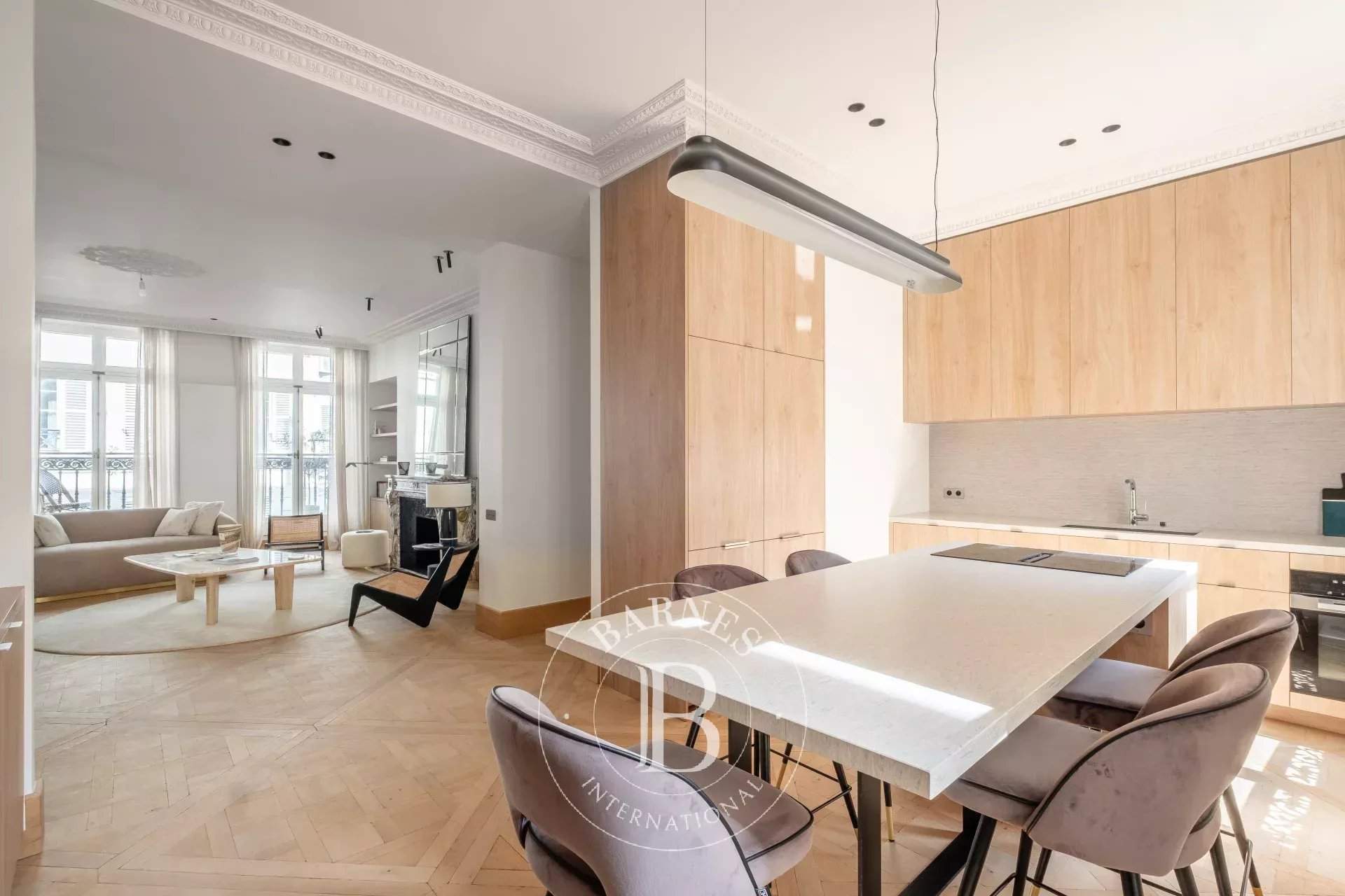 Paris  - Appartement 5 Pi&egrave;ces 3 Chambres - picture 7